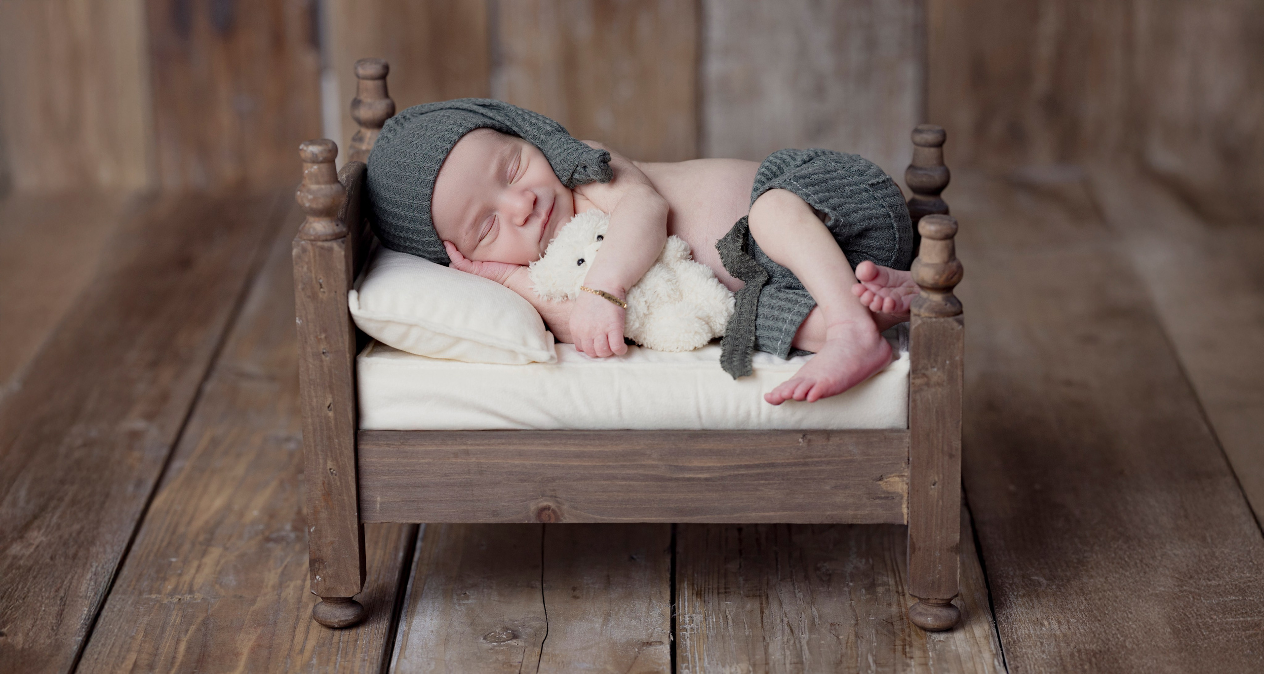 Sesión Newborn Sweet Moments: Guía Completa para Padres | Rainbox. Rainbox Estudio de Fotografía