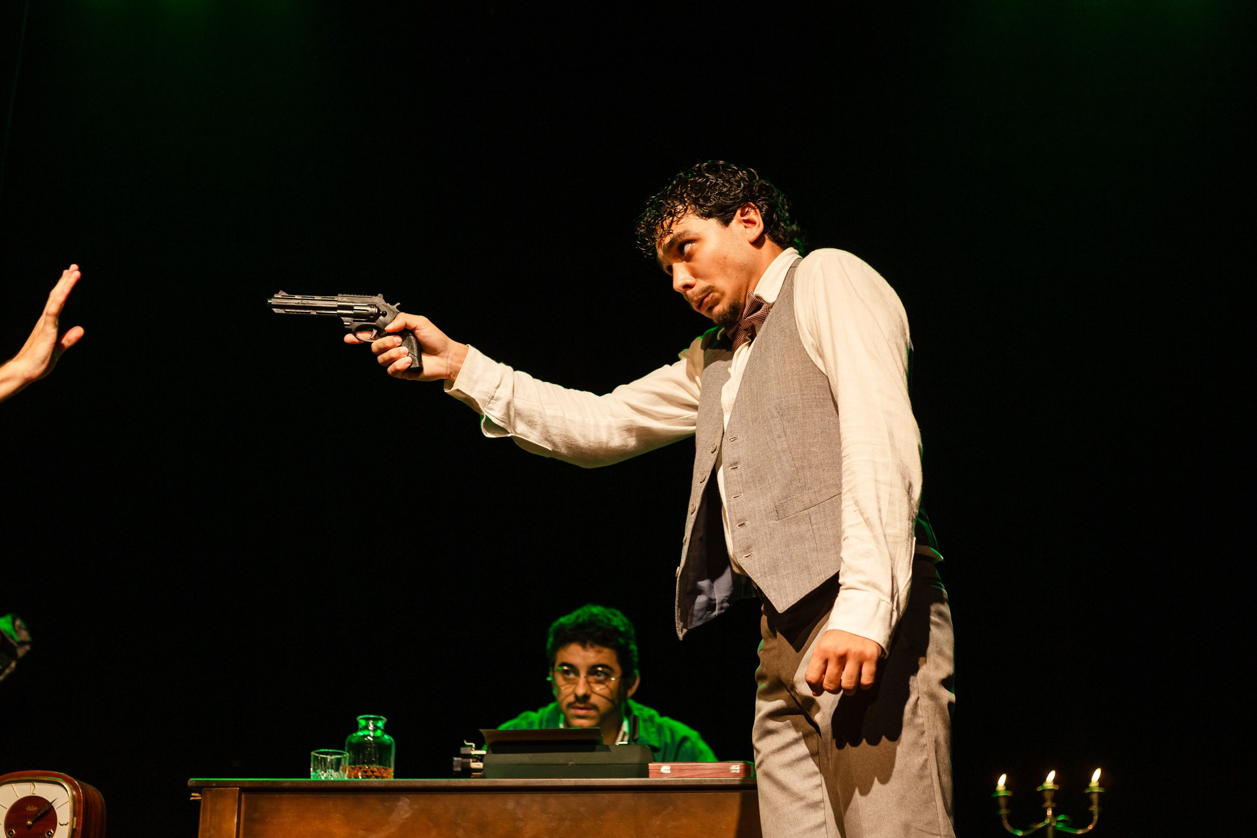 Espetáculo teatral O Alienista — Anchieta Arte Cênica