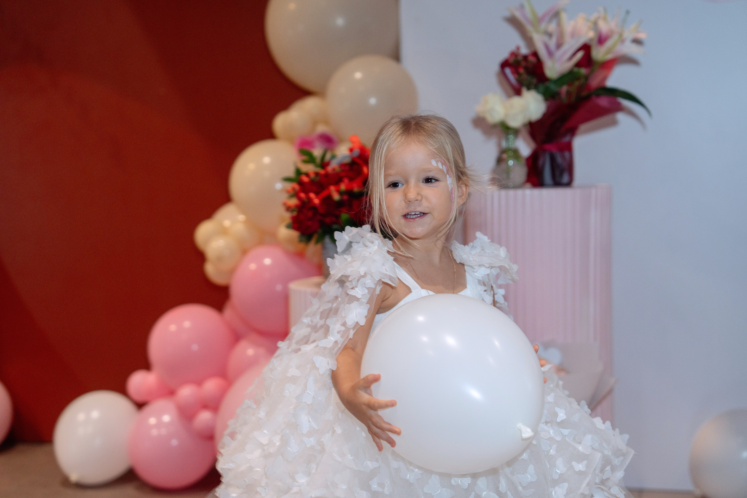 Family & Lifestyle Photography Dubai — Denys Gromov. Denys Gromov