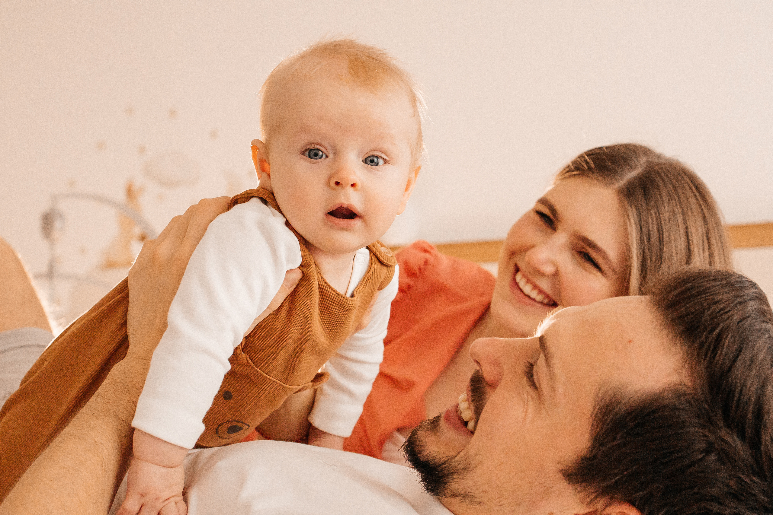 Homestory Leo. Fotografin Heidenheim / Newborn, Babybauch & Familie - Nadine Schmalz