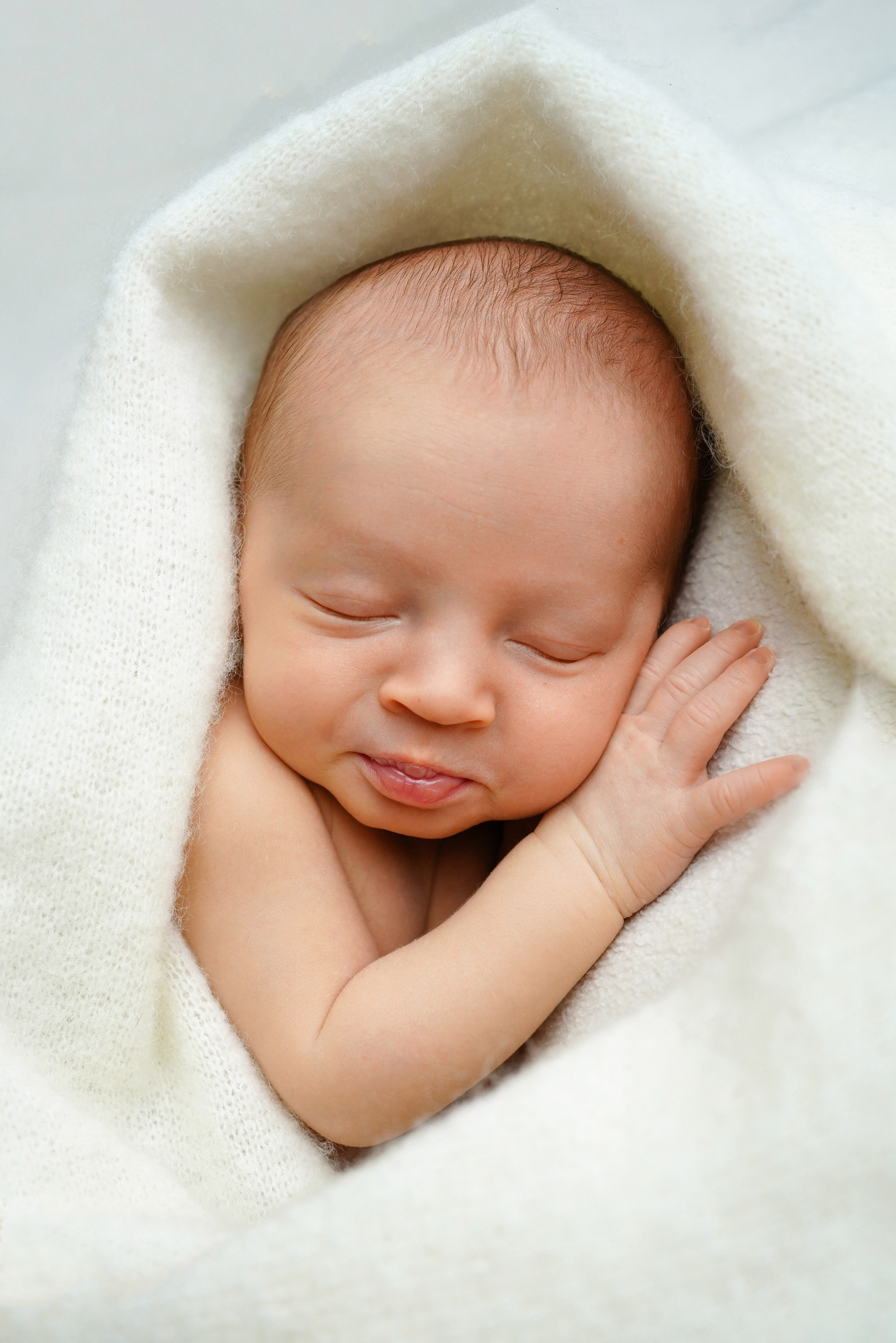 Newborn „HOME“. Neugeborenenfotografin und Retoucher in Augsburg Nastassia Schneider
