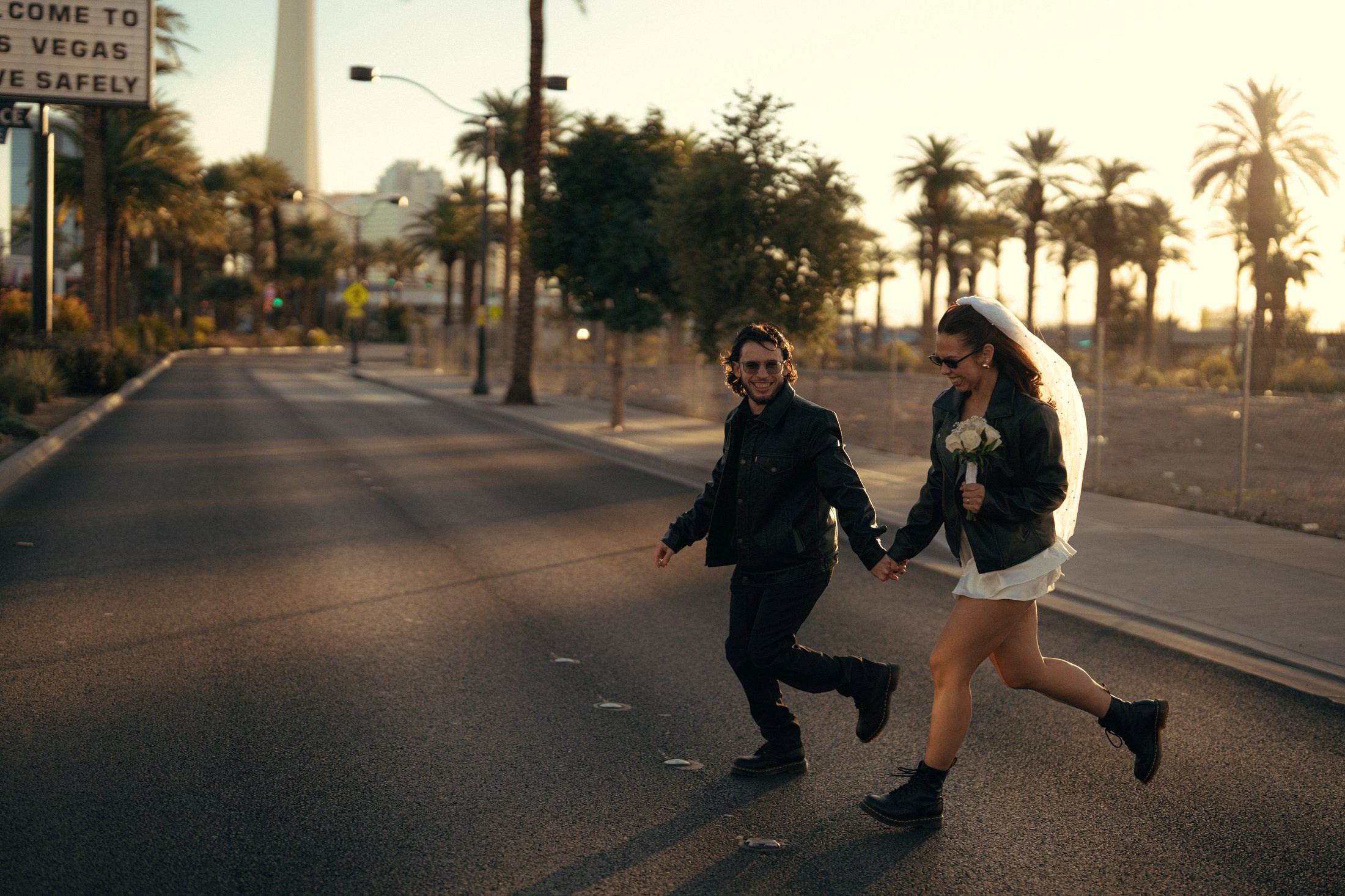 Silvia&Italo. Wedding & elopement photographer Viktoriya Kravtsov. Las Vegas