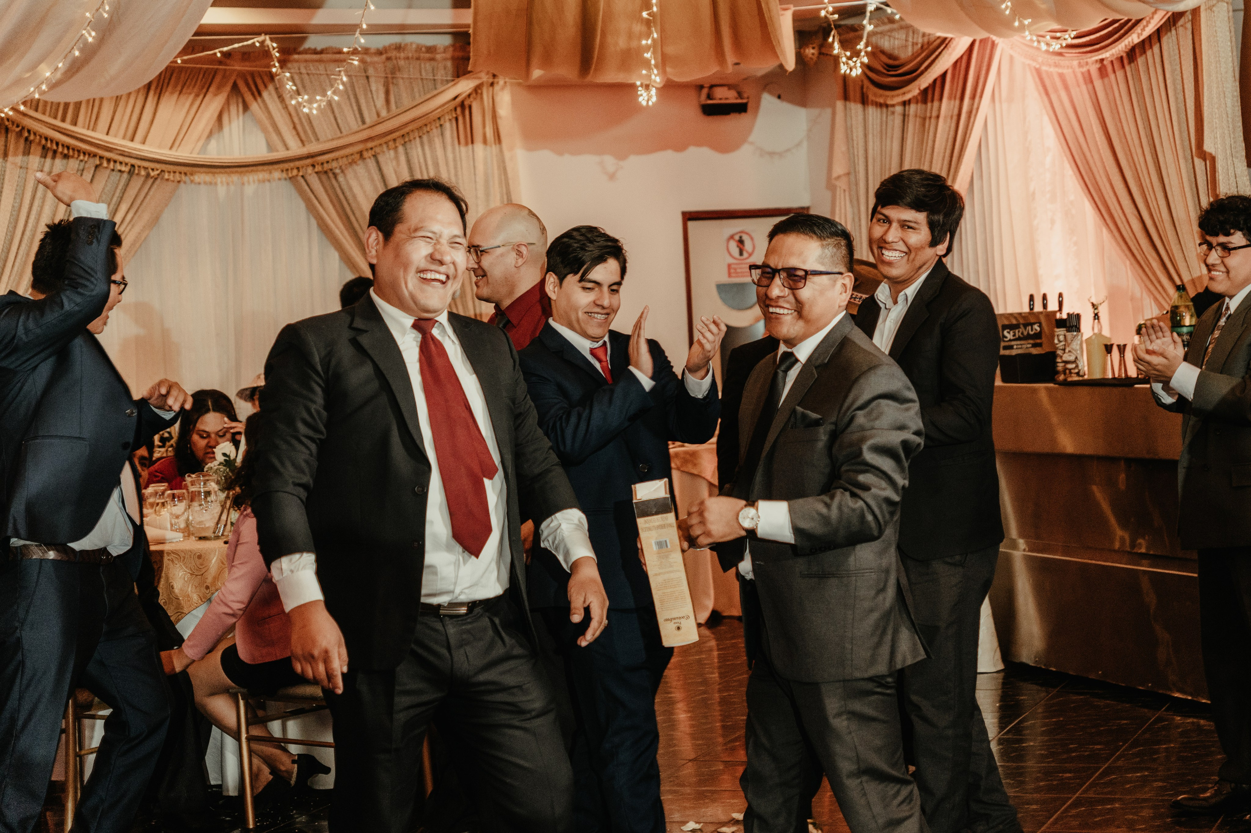 VANESSA + FRANKLIN BODA RELIGIOSA. Studio KVTA | Fotografía y Video de Bodas en Arequipa