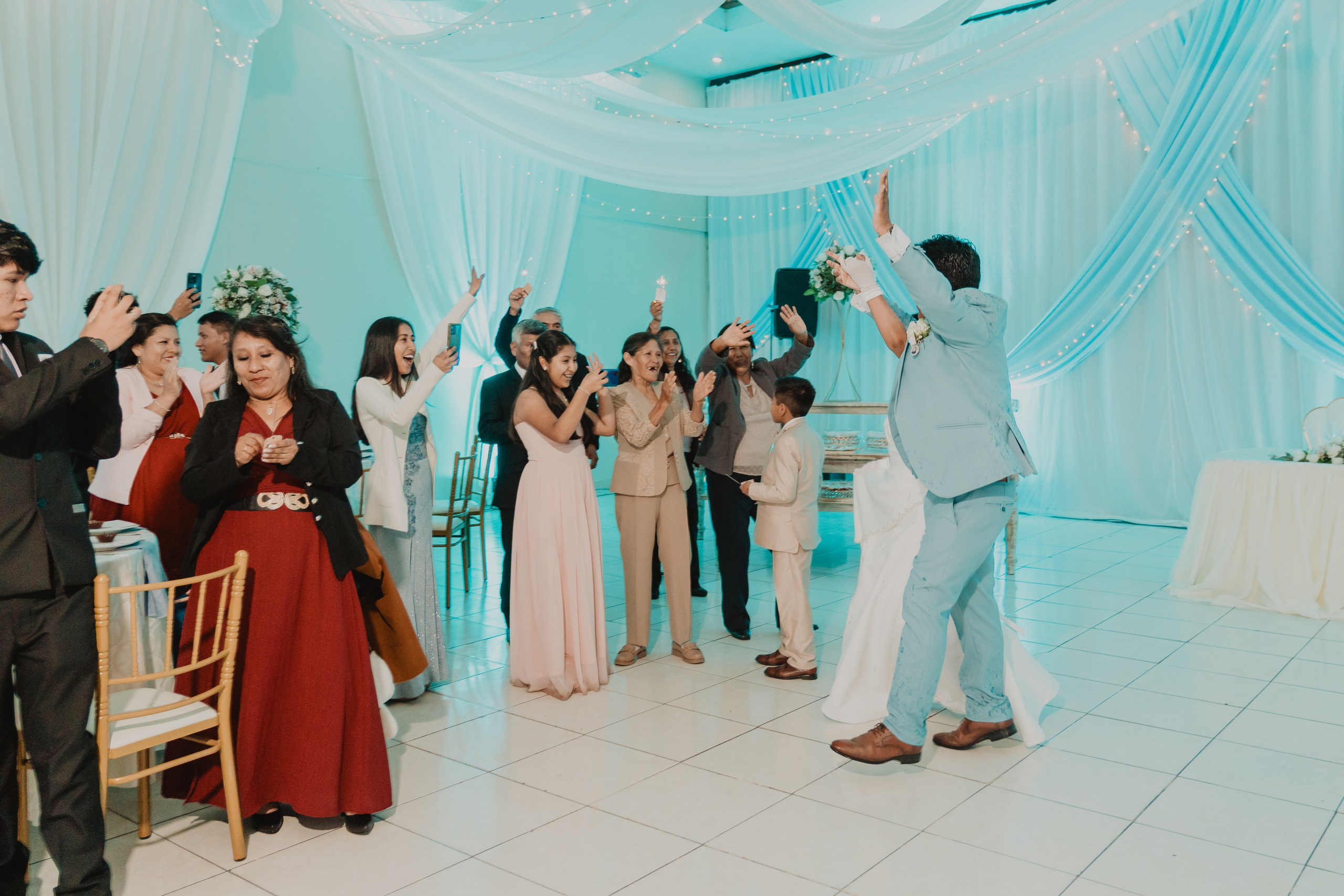 STEISY + EMMANUEL | BODA RELIGIOSA. Studio KVTA | Fotografía y Video de Bodas en Arequipa