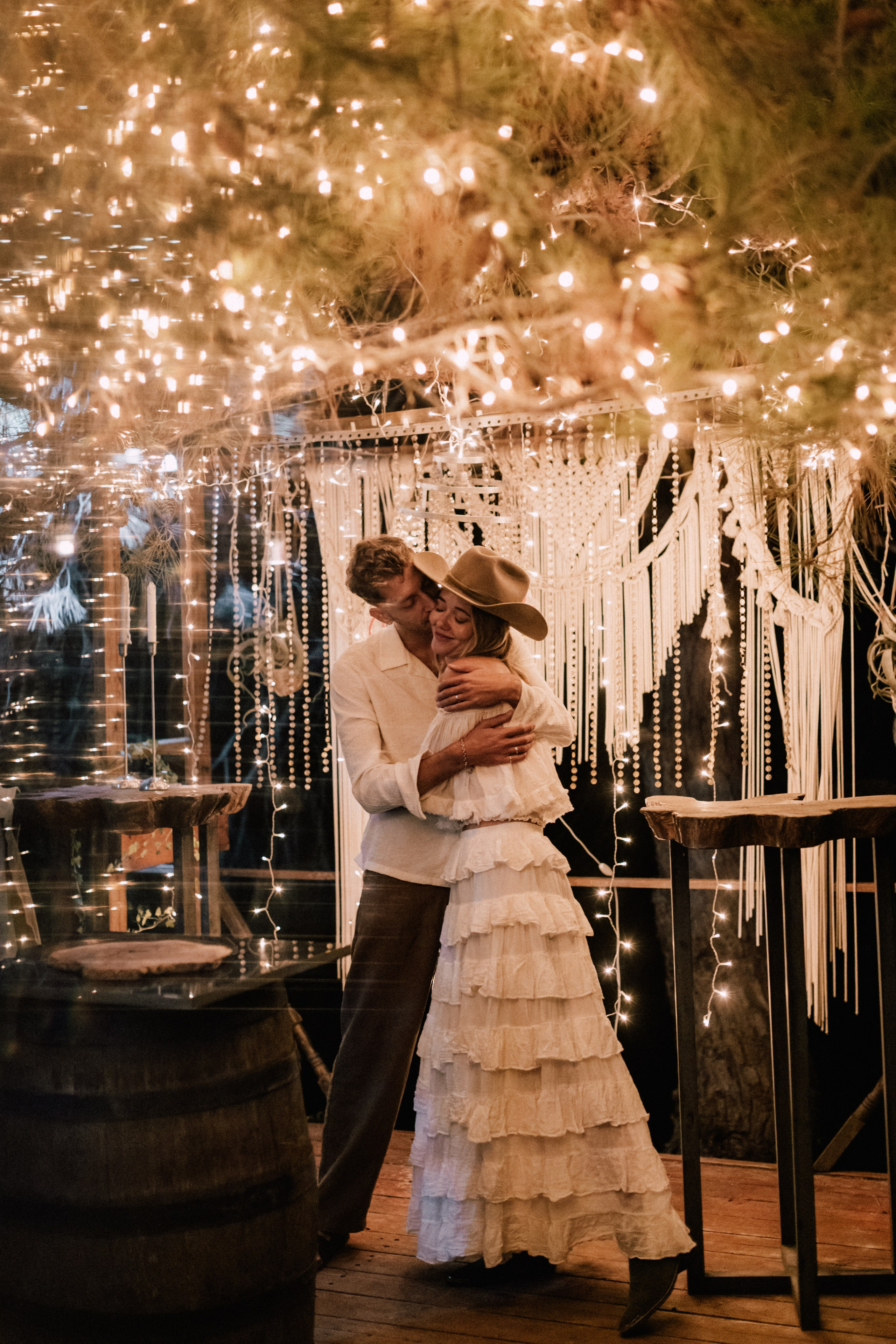 Inga & Alex. Photographer Alina Sparrow