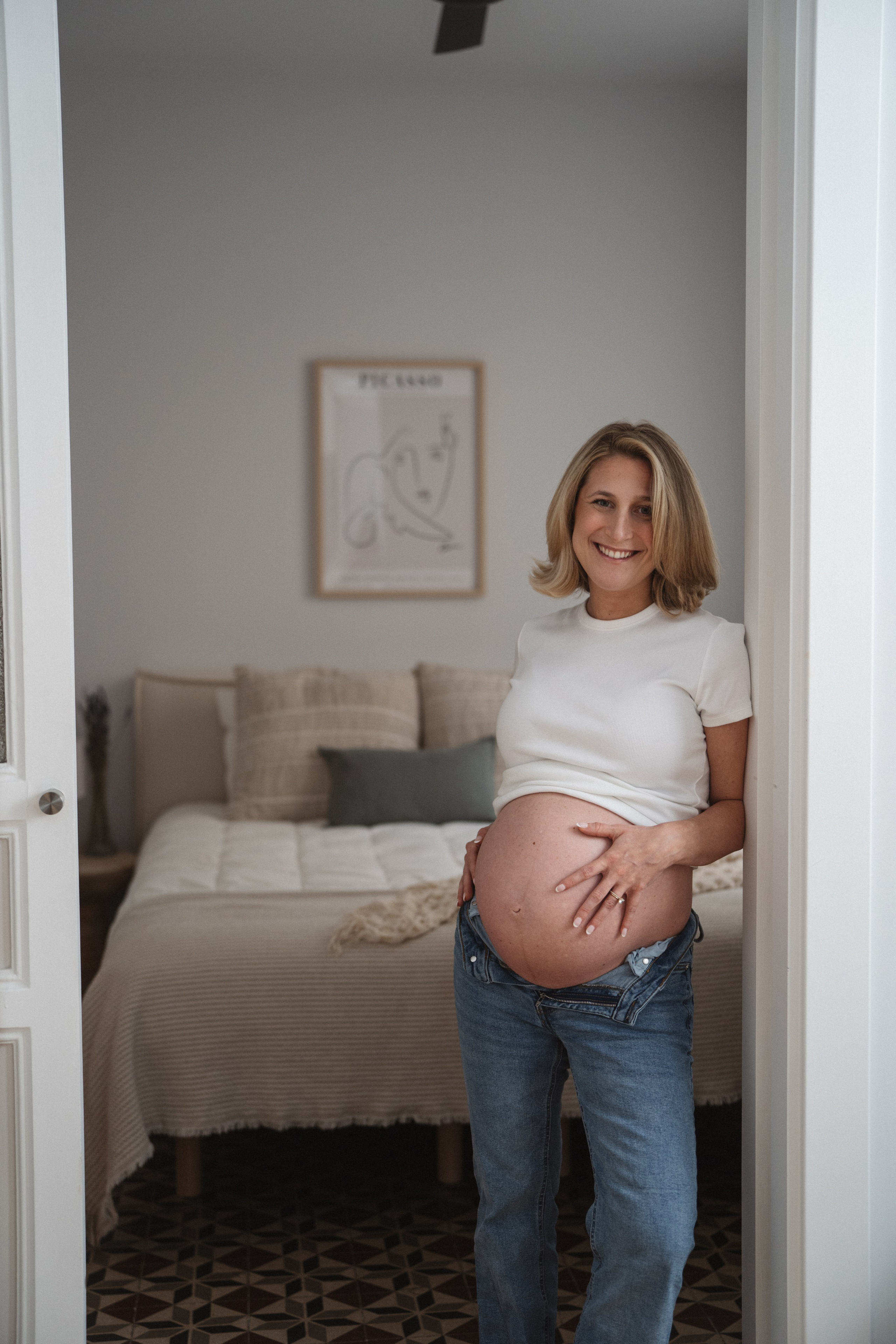 Fotógrafo de sesiones para embarazadas en Madrid. Fotógrafo en Madrid, España. Alyona Belyaninova