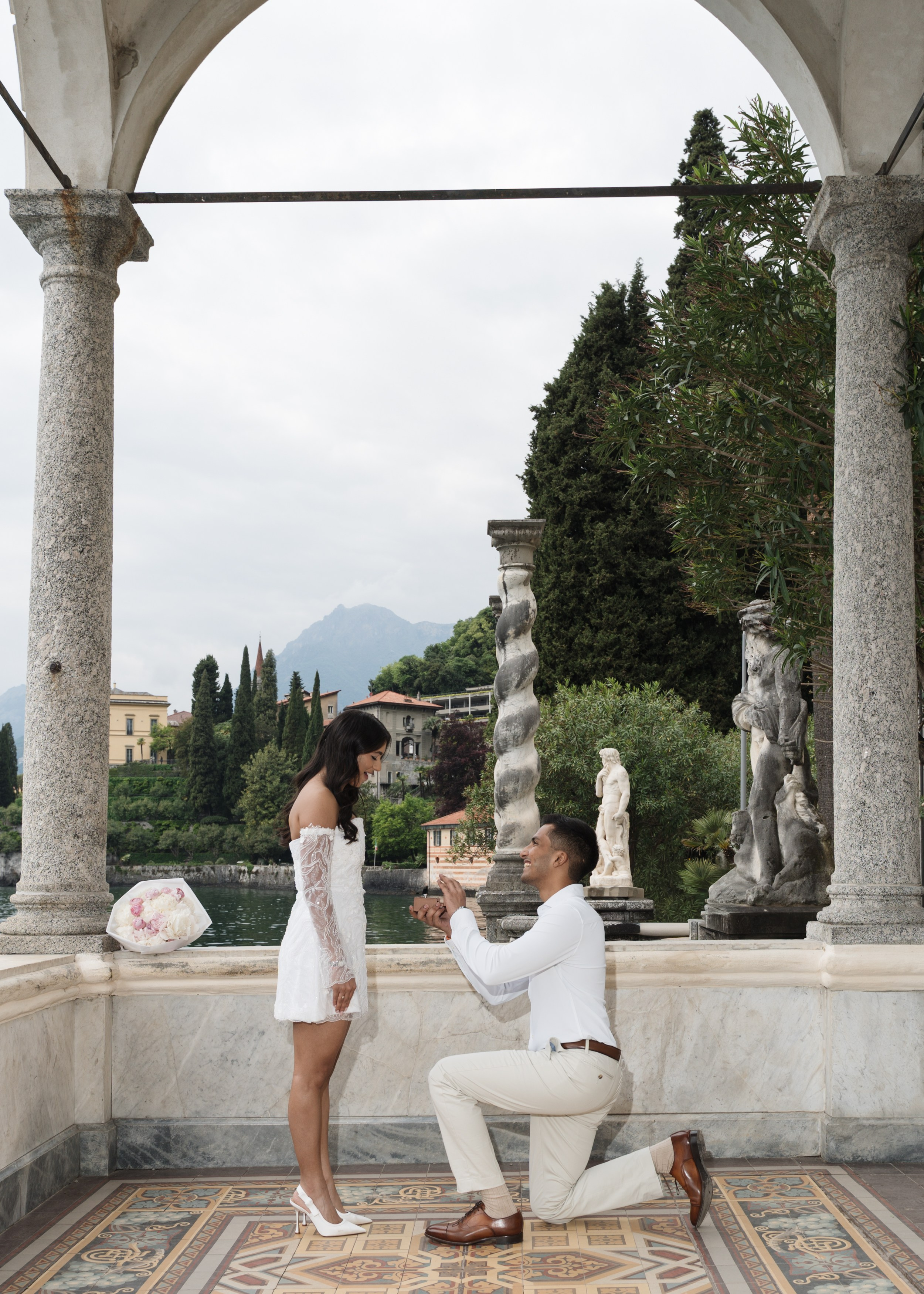 Villa Monastero Secret Proposal. Proposal Photographer in Lake Como
