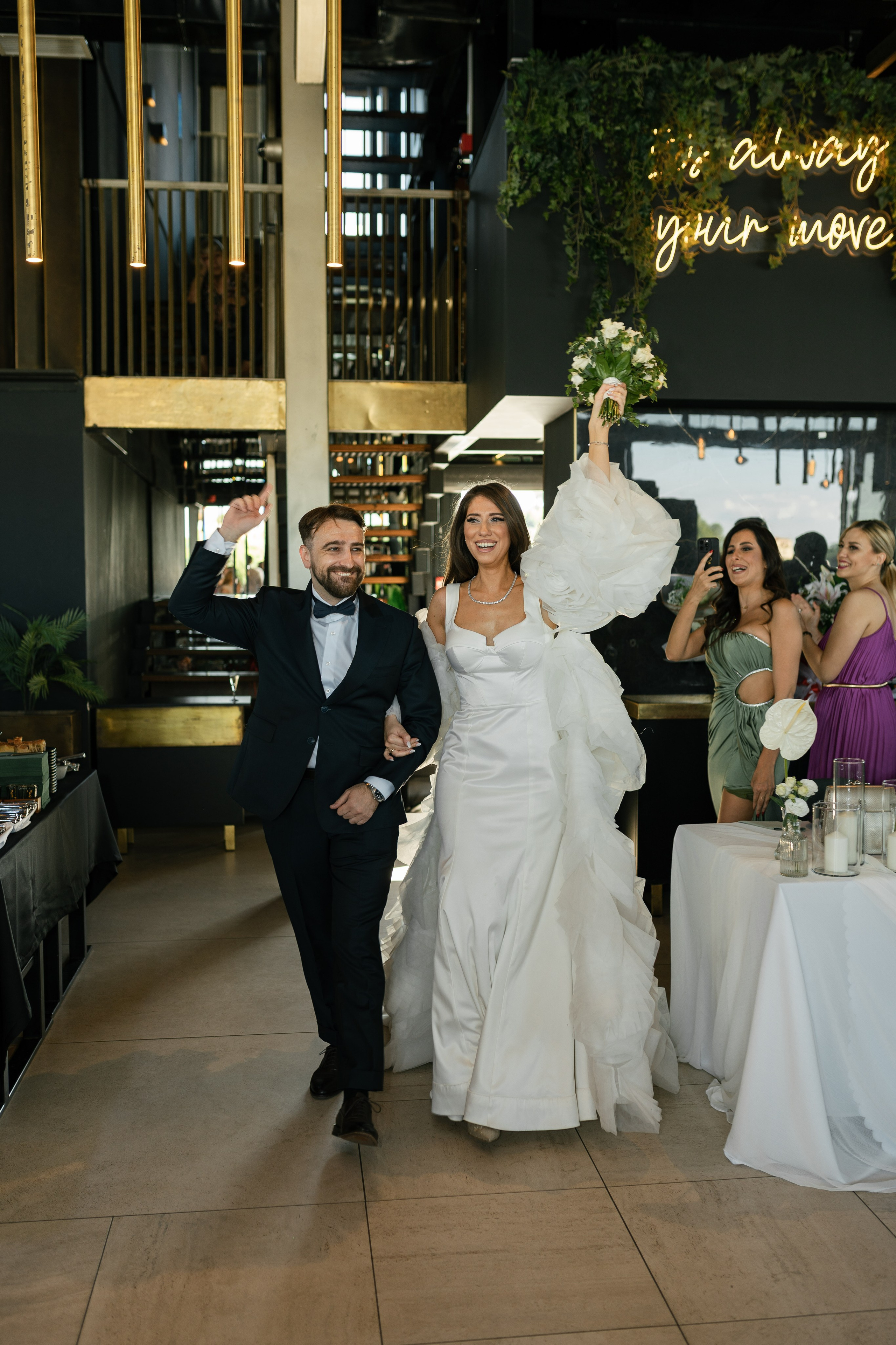 A&A |A Magical Wedding on the Water. Black Sheep Produkcija| Wedding Photography and Wedding Films, based in Kragujevac, Europe / Fotograf i videograf, Kragujevac, Srbija