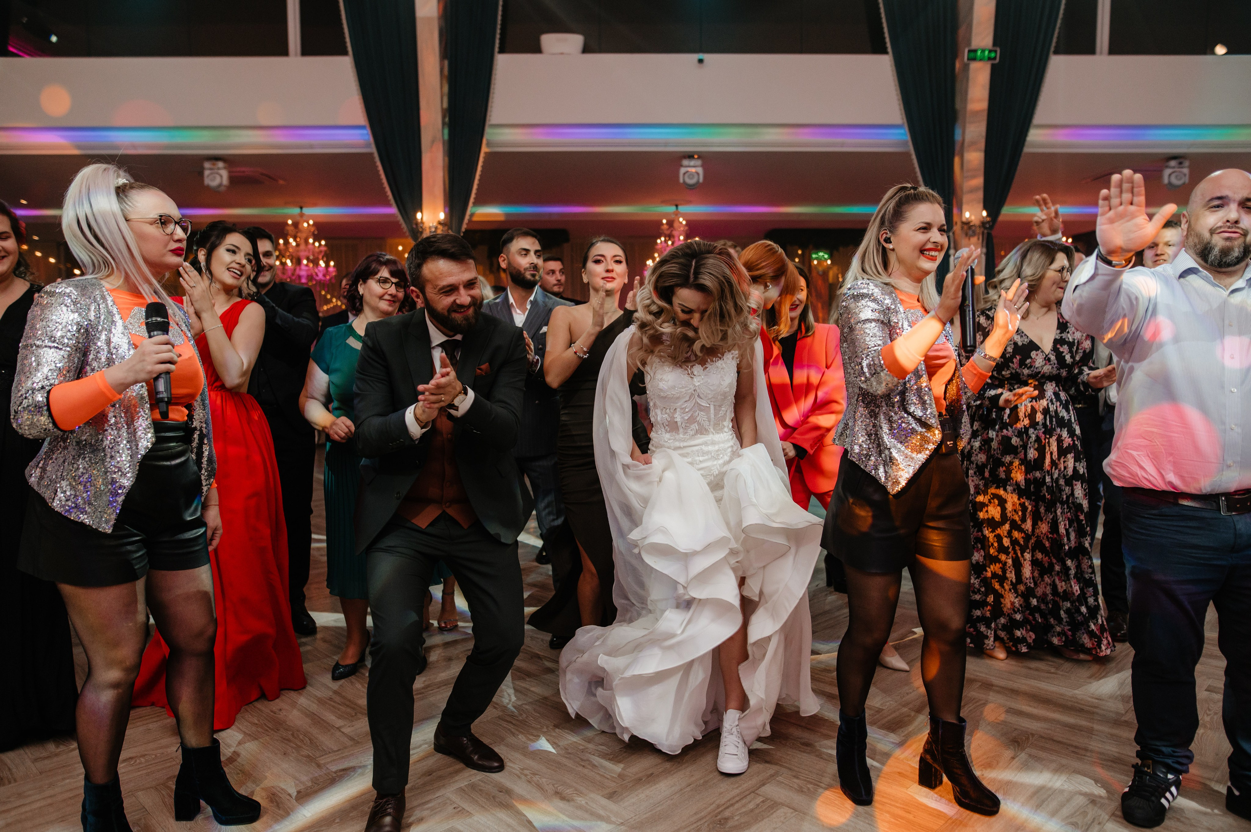 Nunta toamna la Grand Ballroom by LeGaga Iasi. Proud Vision Weddings | Wedding Photography & Film — Servicii profesionale Foto Video Nunta Iasi