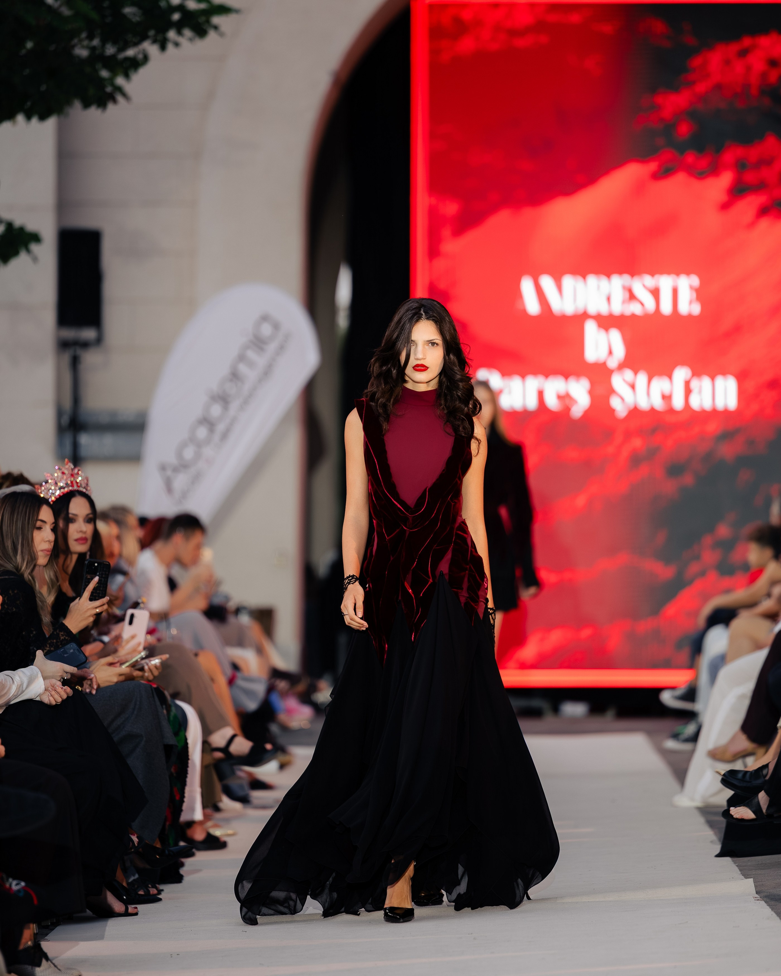 Art East Fashion 2025. Marius Ciocan