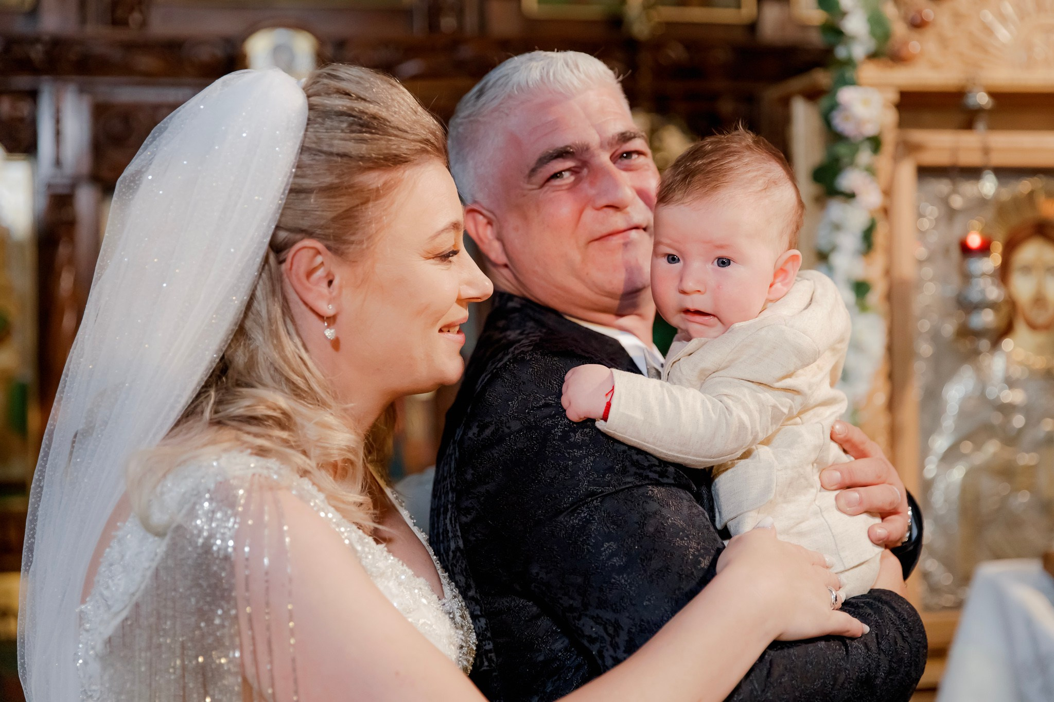 Mihai & Oana. Servicii foto-video profesionale, pentru momente de neuitat