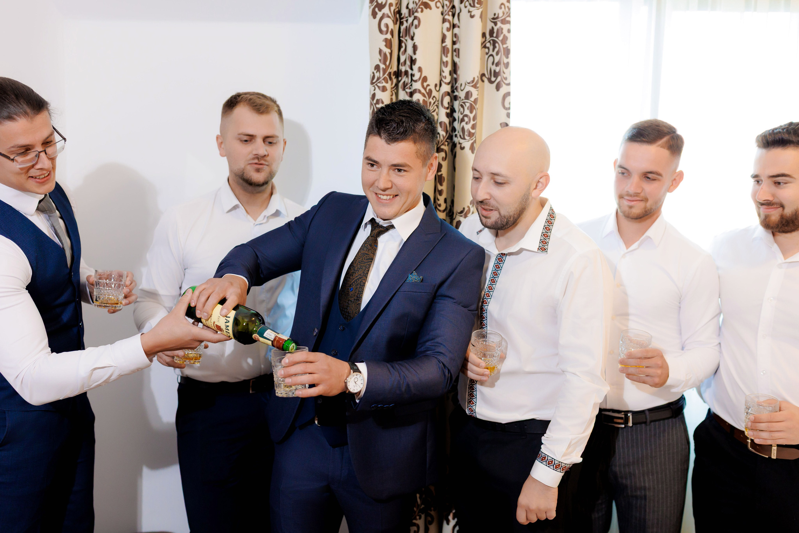 Loredana & Emilian – Ziua Nunții | Videografie - fotografie Botez Suceava, Iași, Botoșani. Servicii foto-video profesionale, pentru momente de neuitat