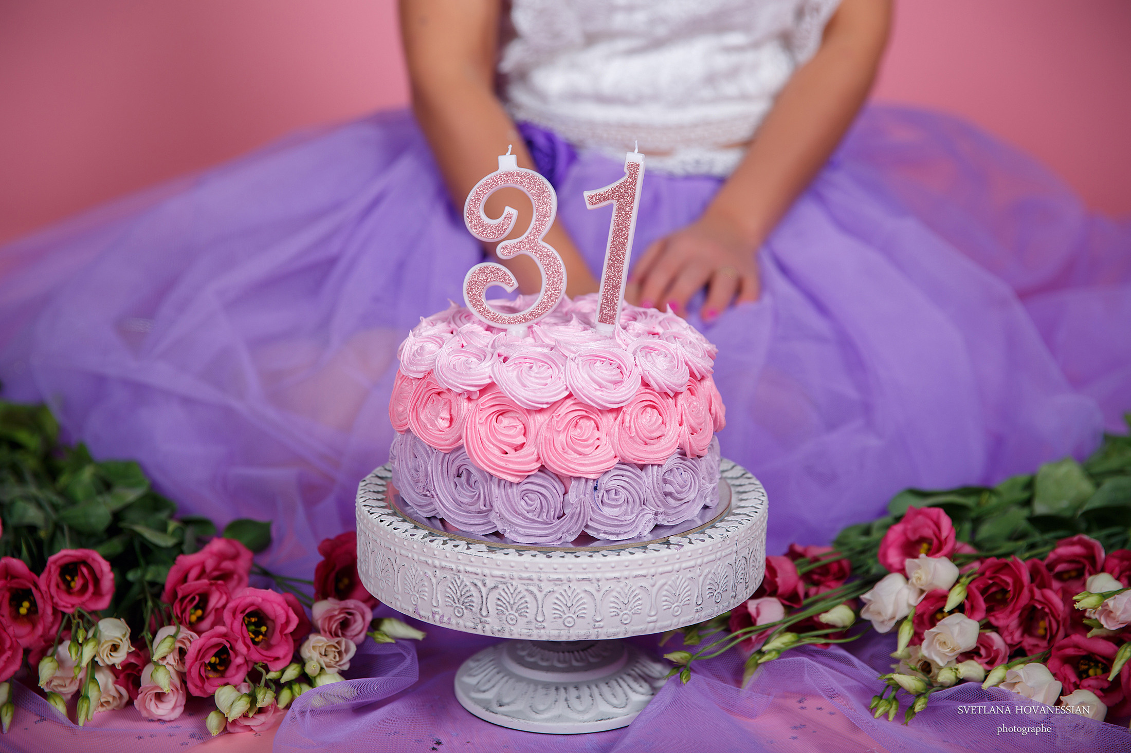 Tatev. Photographe professionelle spécialisée dans la photographie de grosses