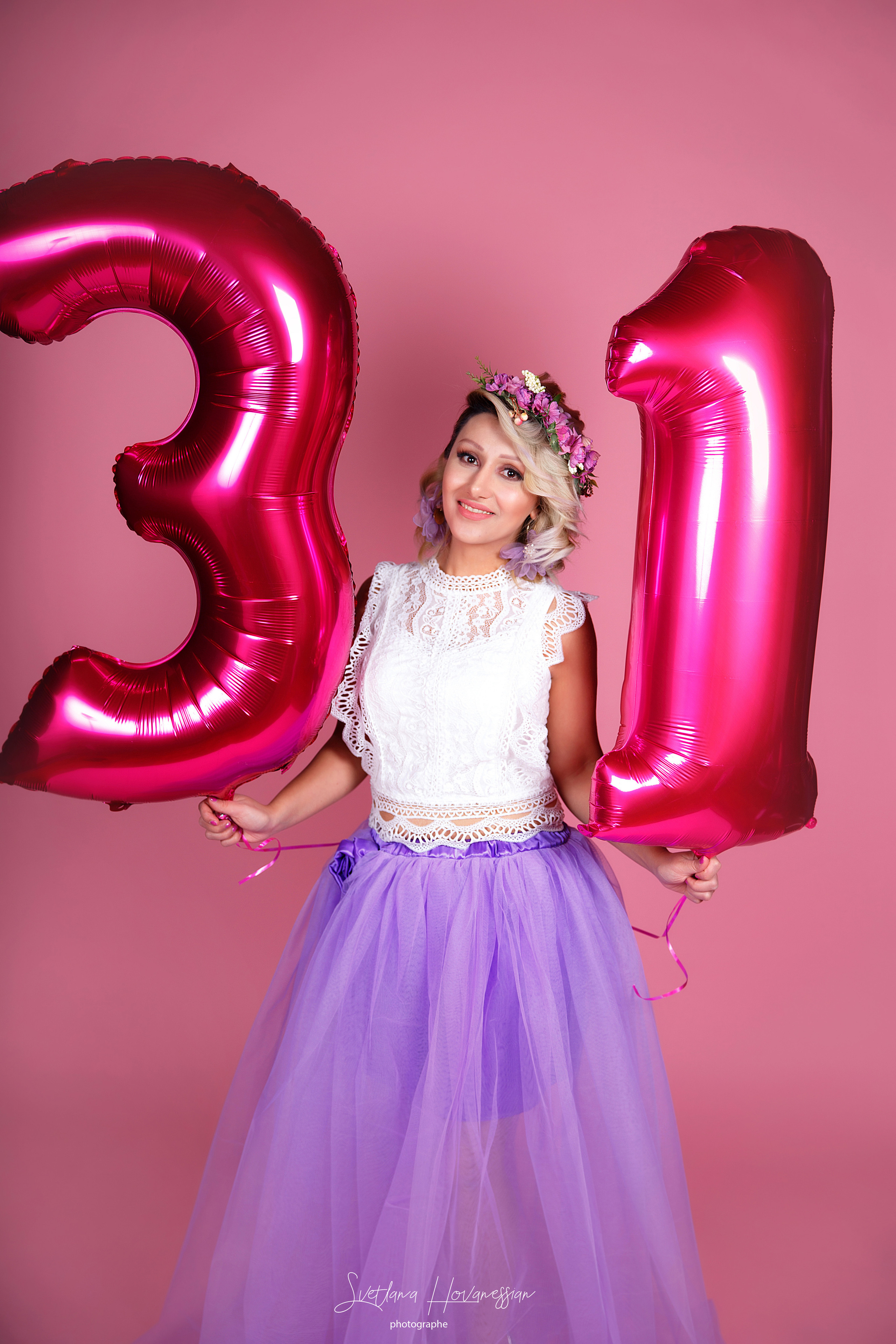 Tatev. Photographe professionelle spécialisée dans la photographie de grosses