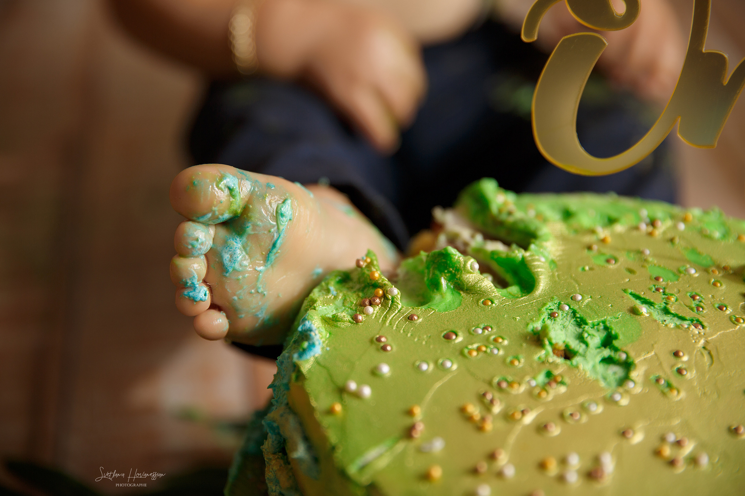 Léo. Photographe professionelle spécialisée dans la photographie de grosses