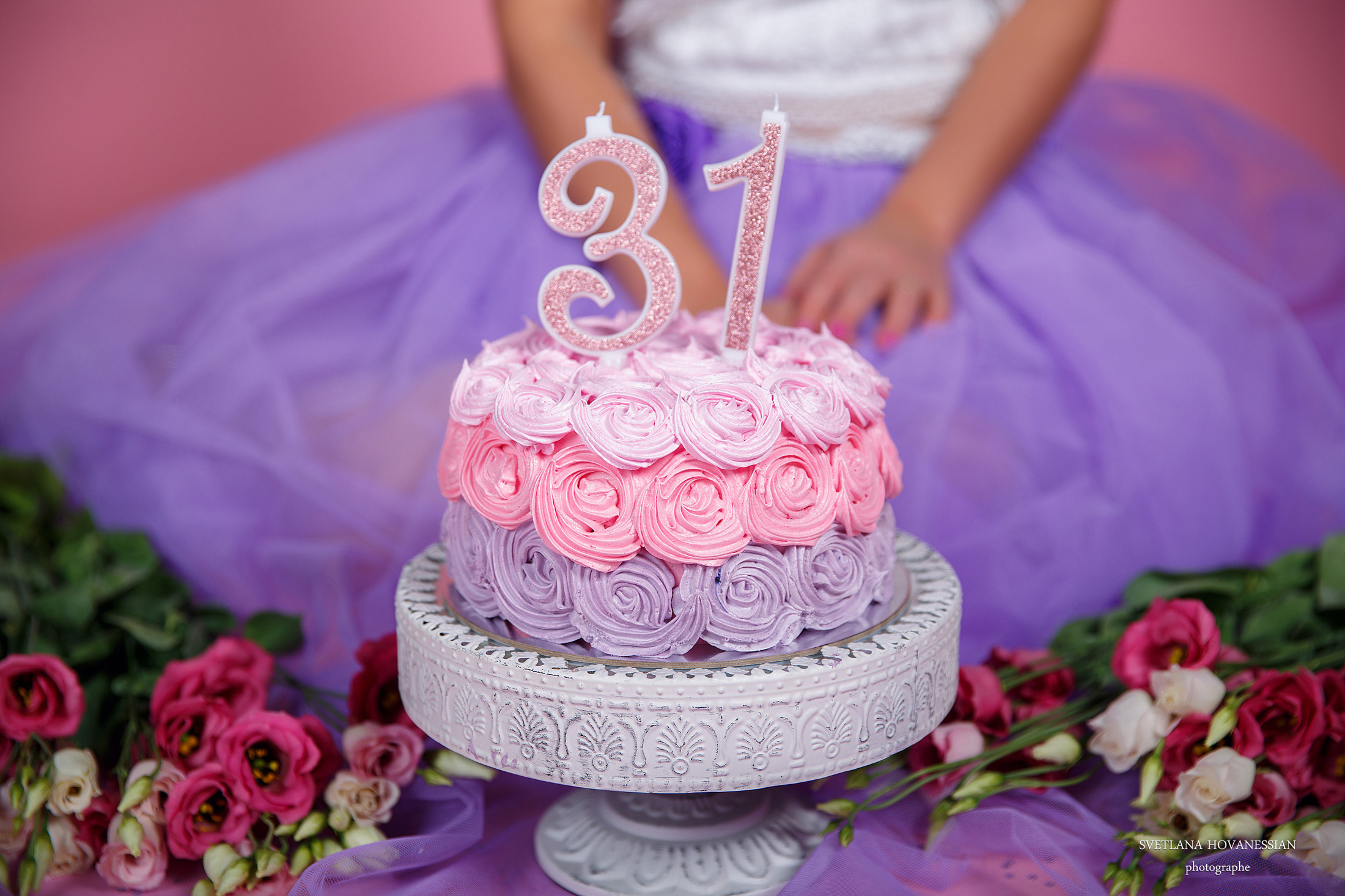 Tatev. Photographe professionelle spécialisée dans la photographie de grosses