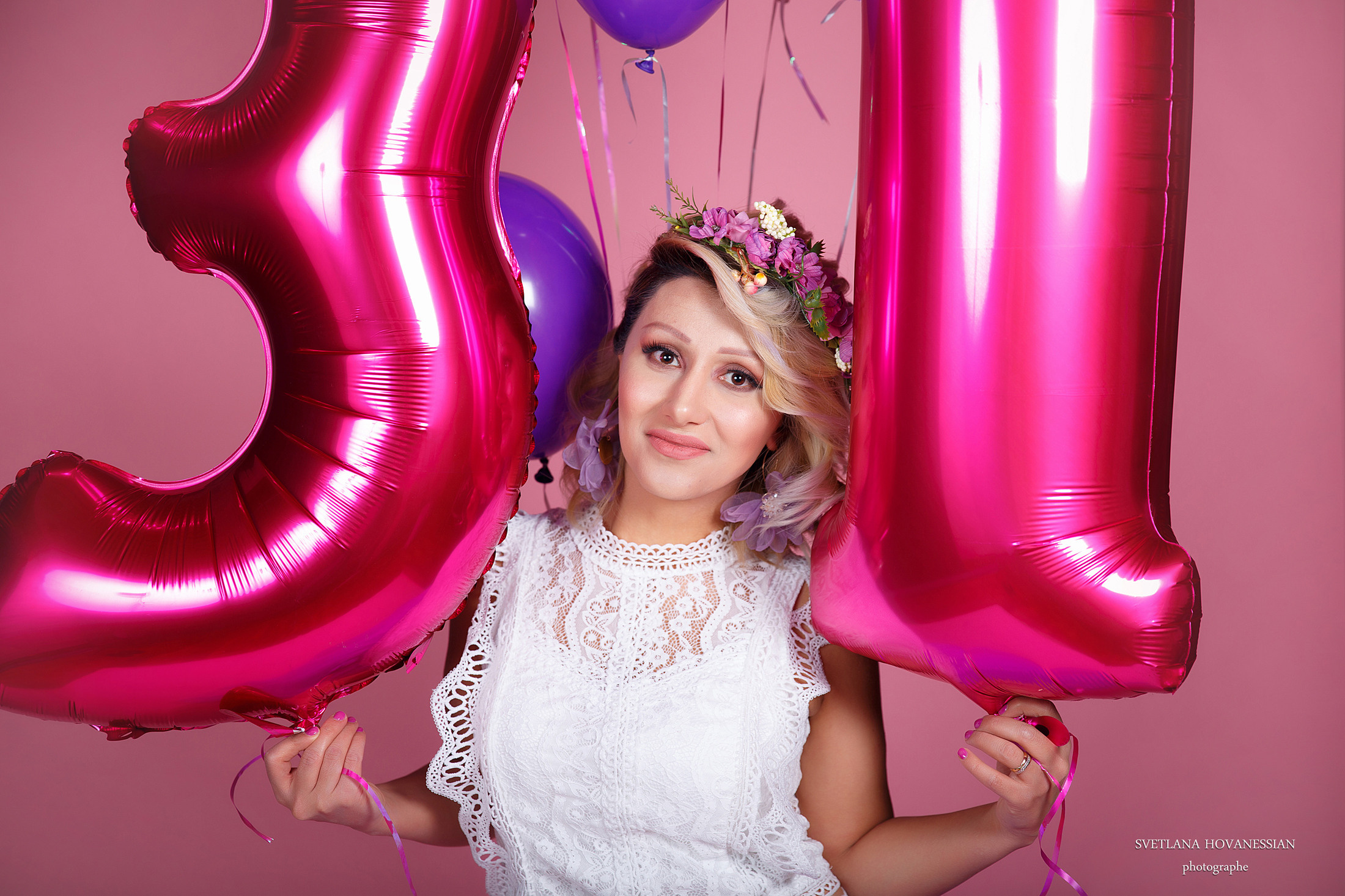 Tatev. Photographe professionelle spécialisée dans la photographie de grosses