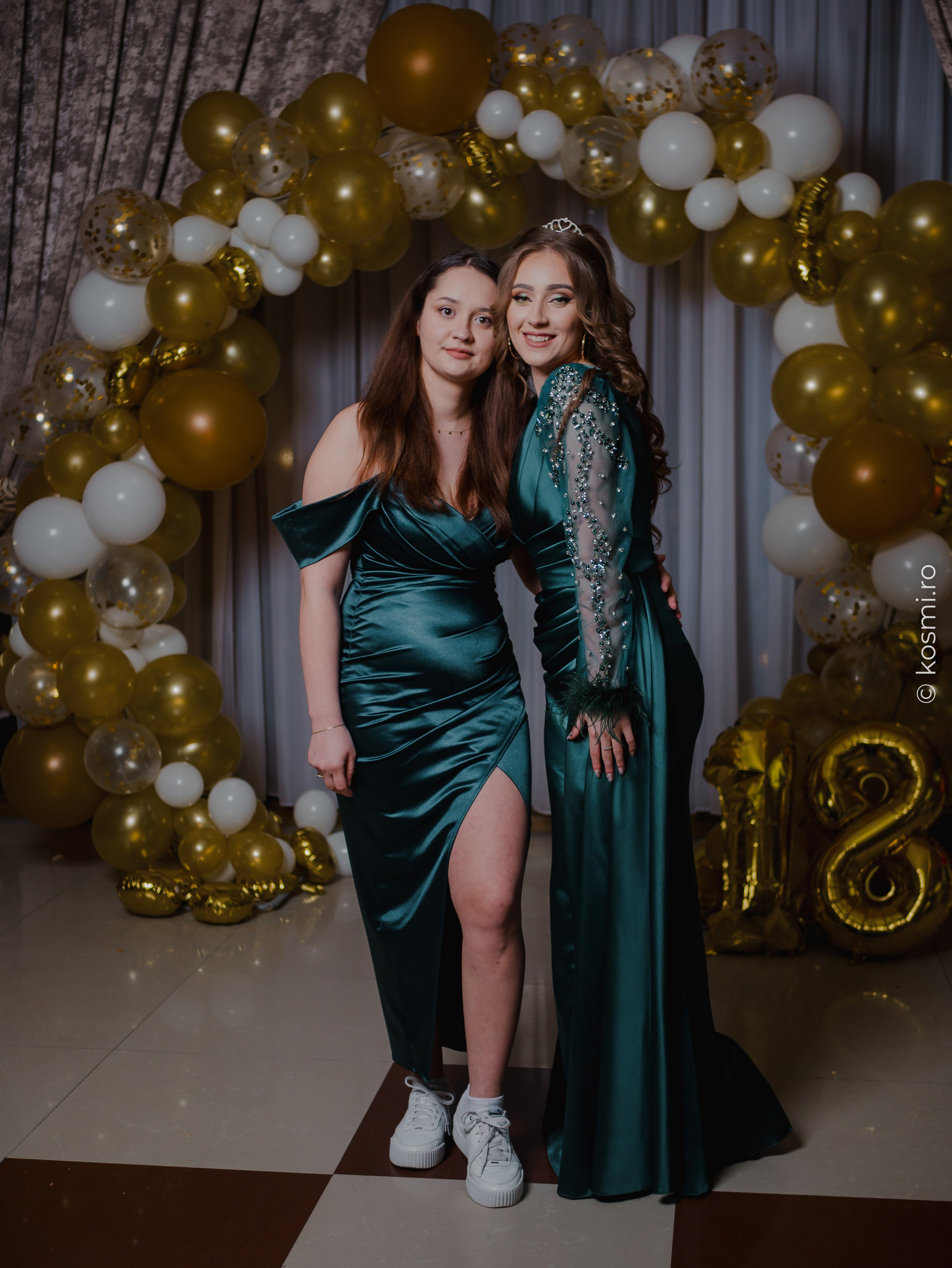 Majorat Andreea. Kosmi