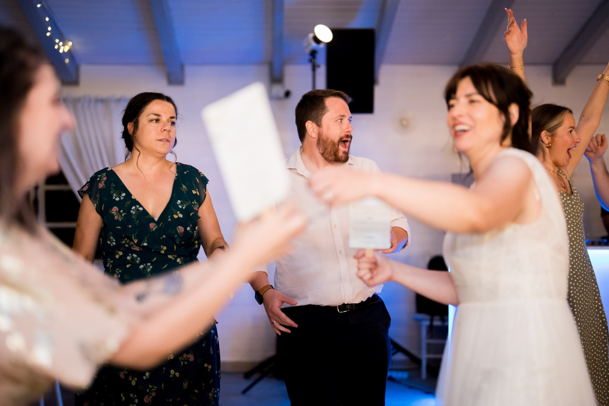 PARTY. Gabriel Florea — Fotograf nuntă București