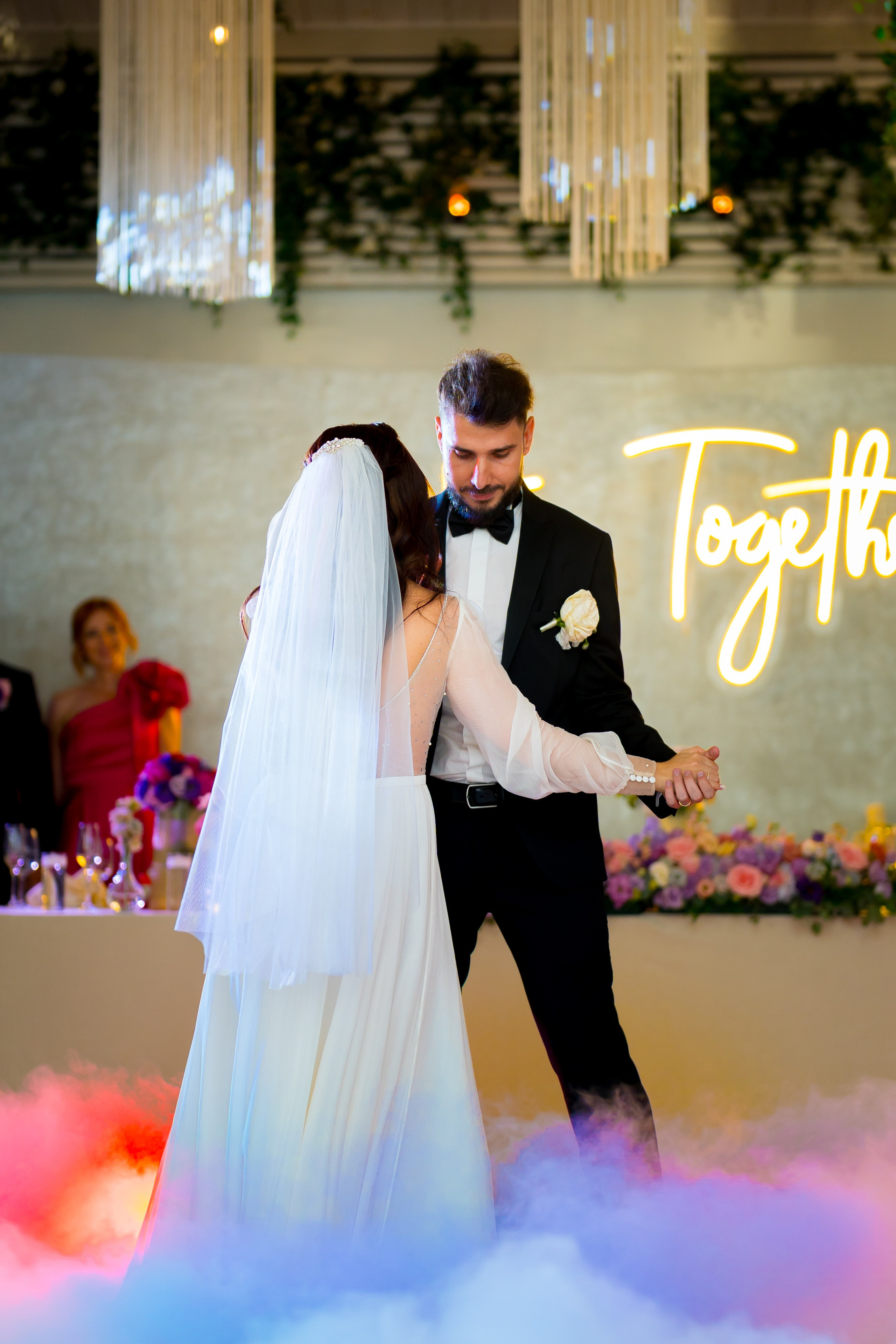 PARTY. Gabriel Florea — Fotograf nuntă București