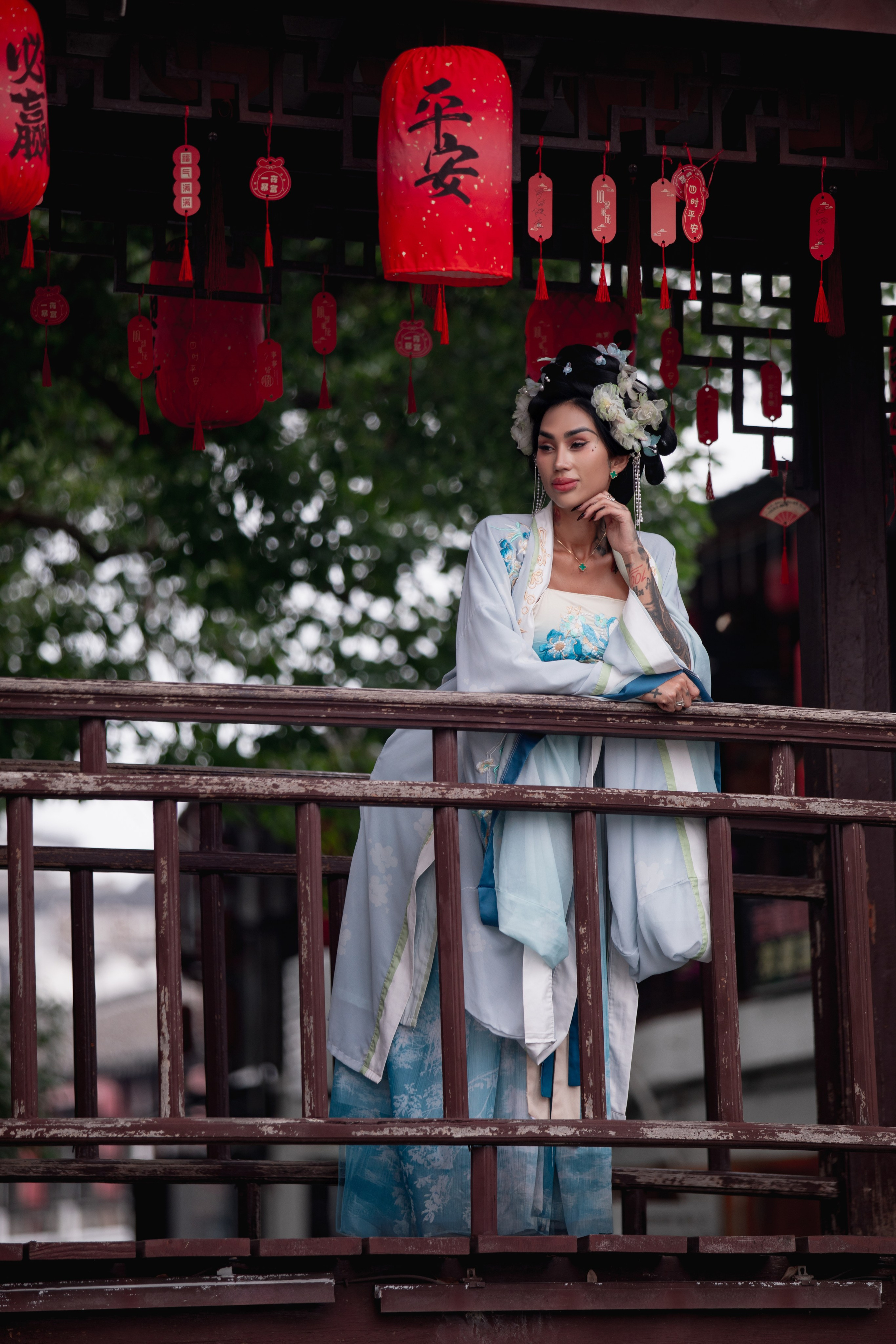 фотосессия в традиционной водной деревне - китайской Венеции - Чжуцзяцзяо