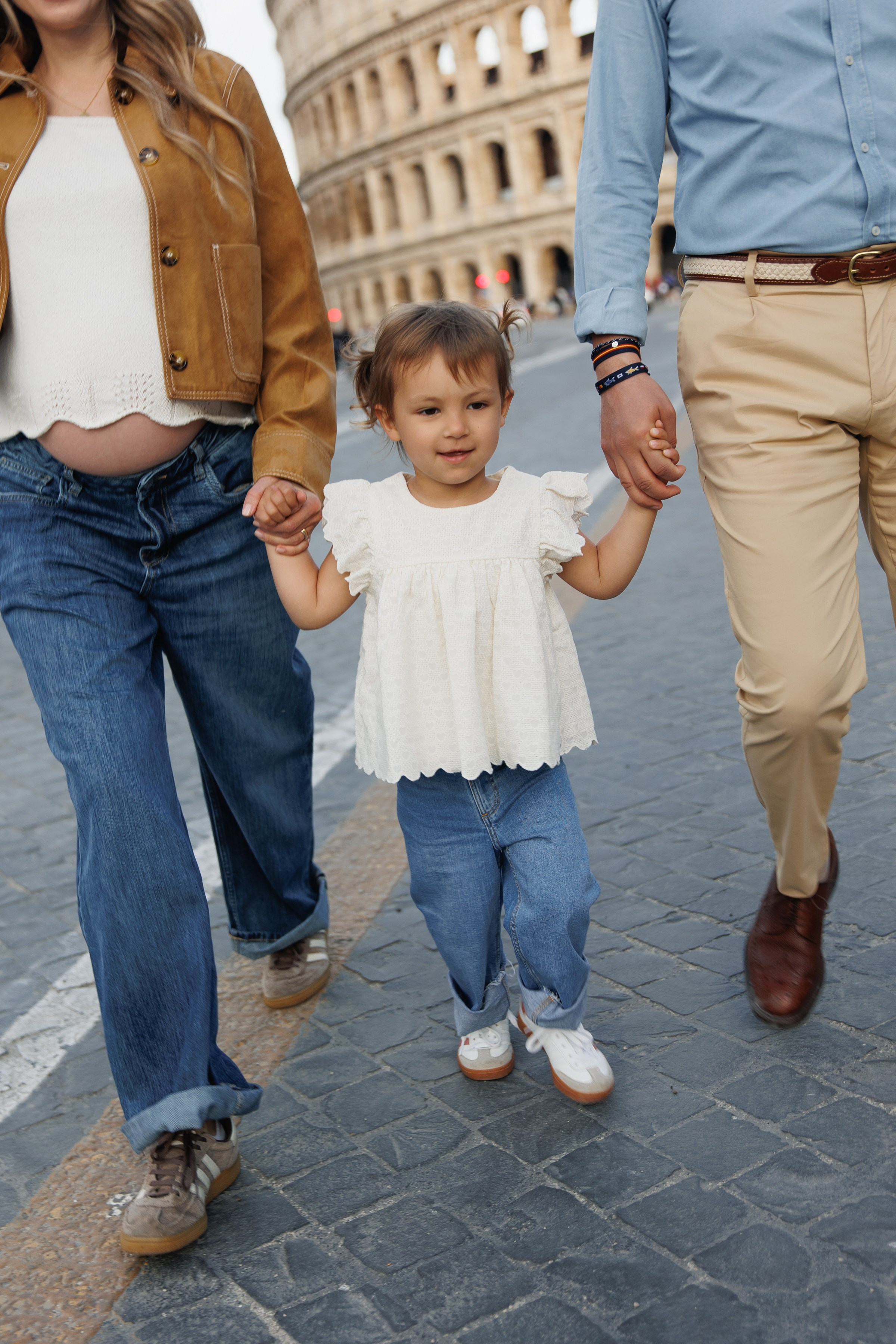 Famaly shooting in Rome. Wedding Photographer Rome Tuscany Como Sicily Puglia Amalfy Italy- Oksana Savenchuk