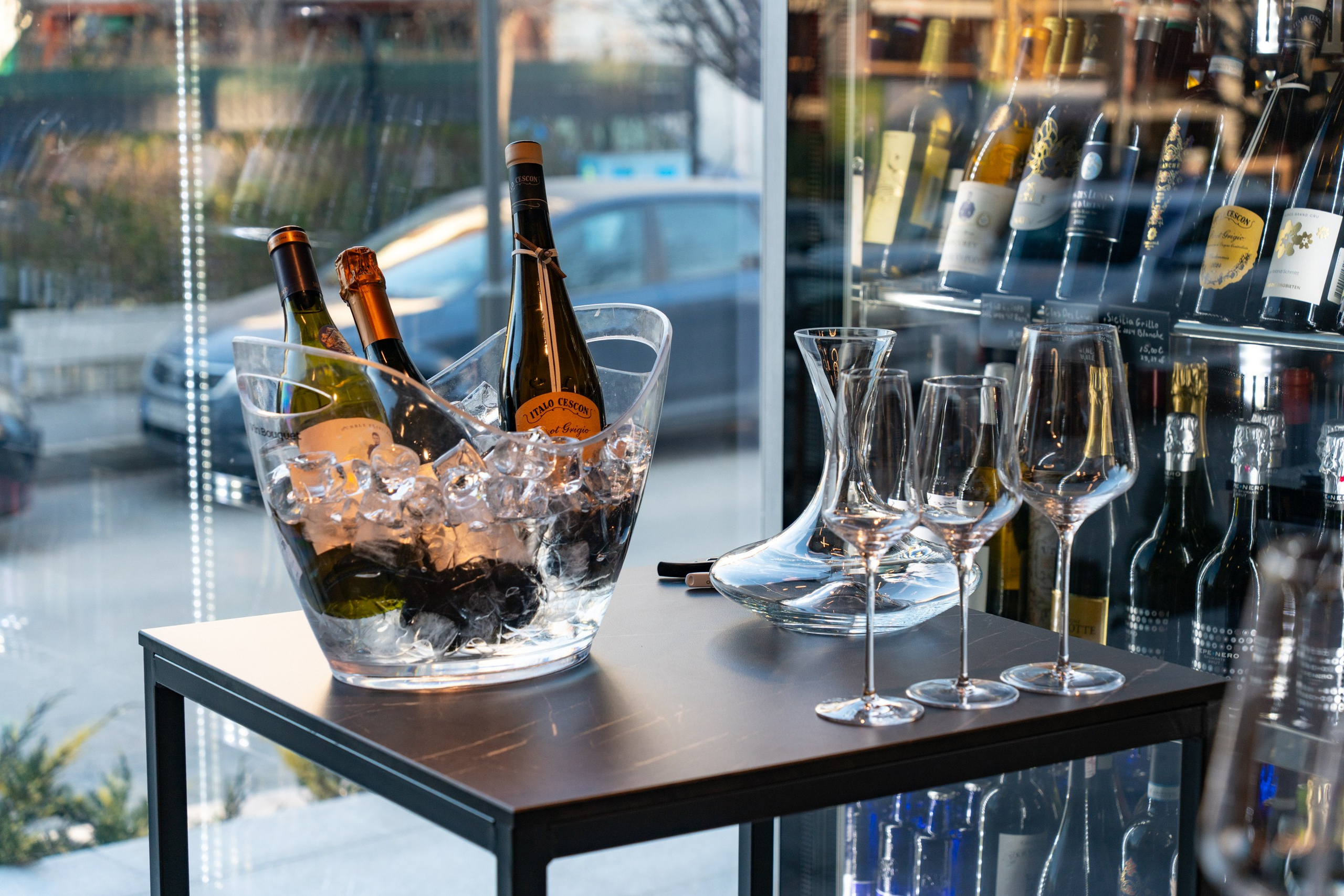 Фоторепортаж с винной дегустации в Софии | Wine Intuition. Portrait & Boudoir Photographer in Sofia | Taymuraz Gumerov