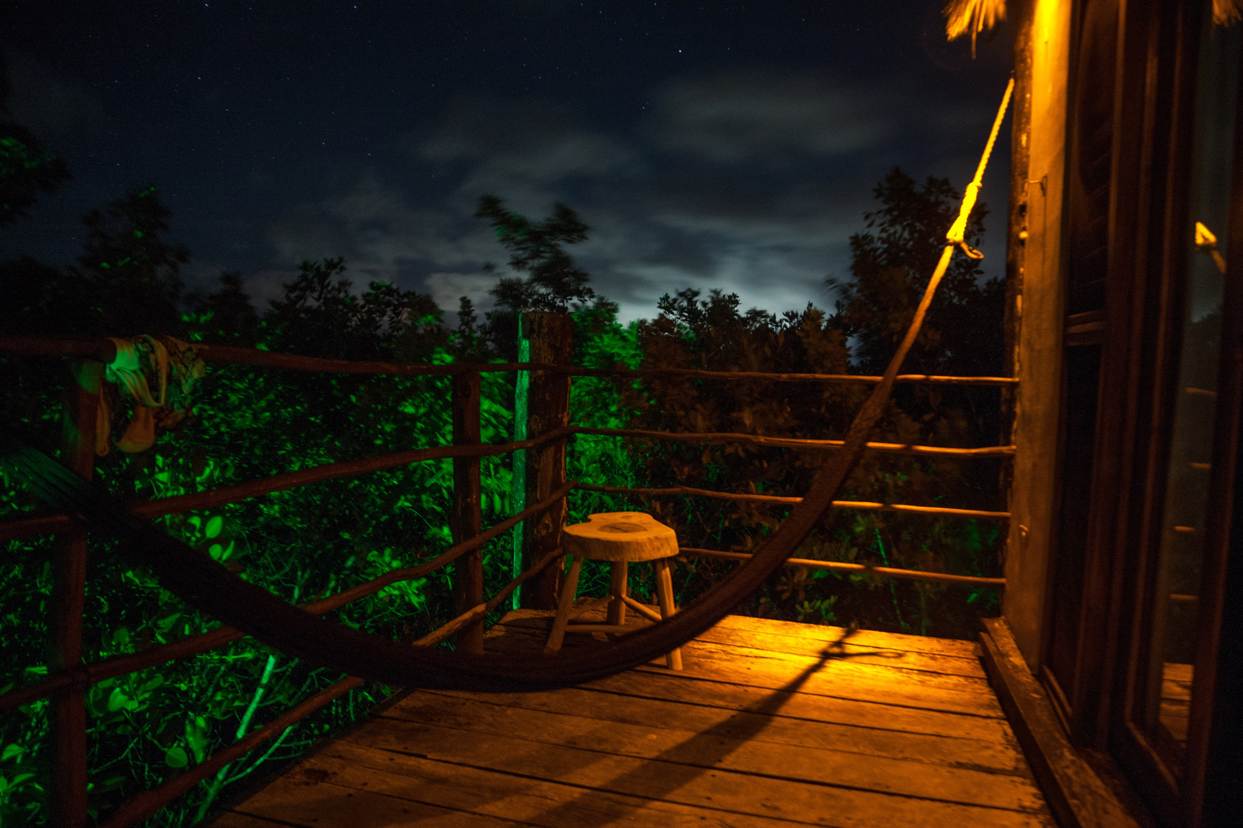 EXHIBITION. Lero Photographer and a set designer|individual custom portrait and advertising photography in Zutphen