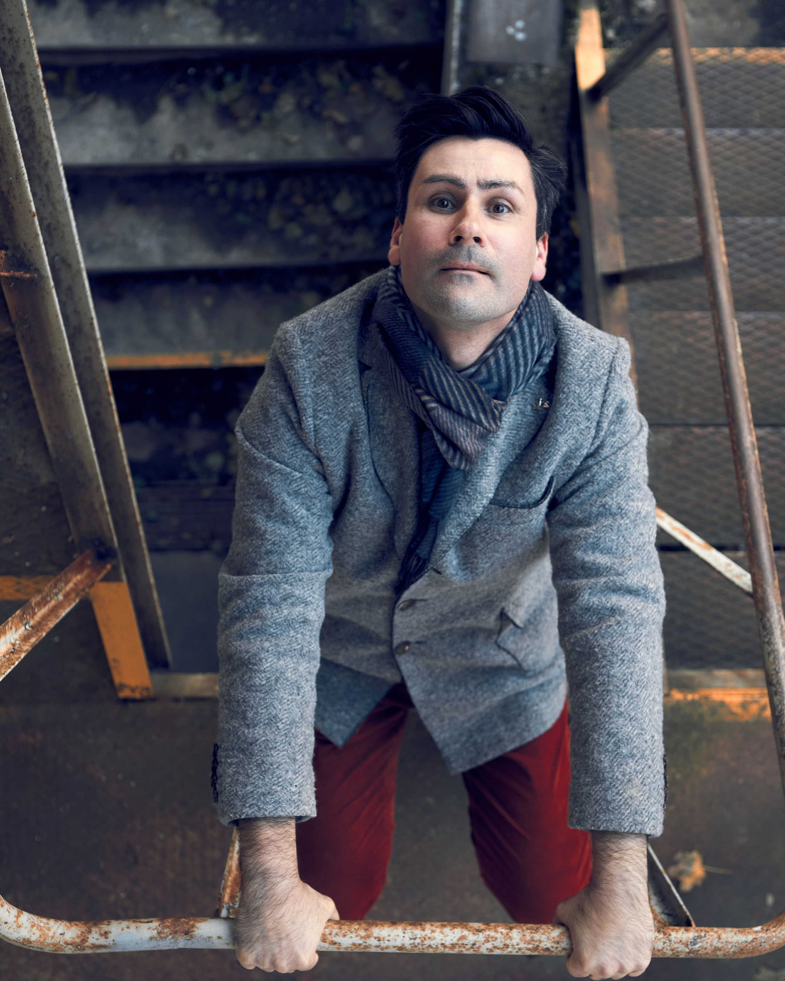 Portrait photographer in Riga. Photographer in Doha, Qatar