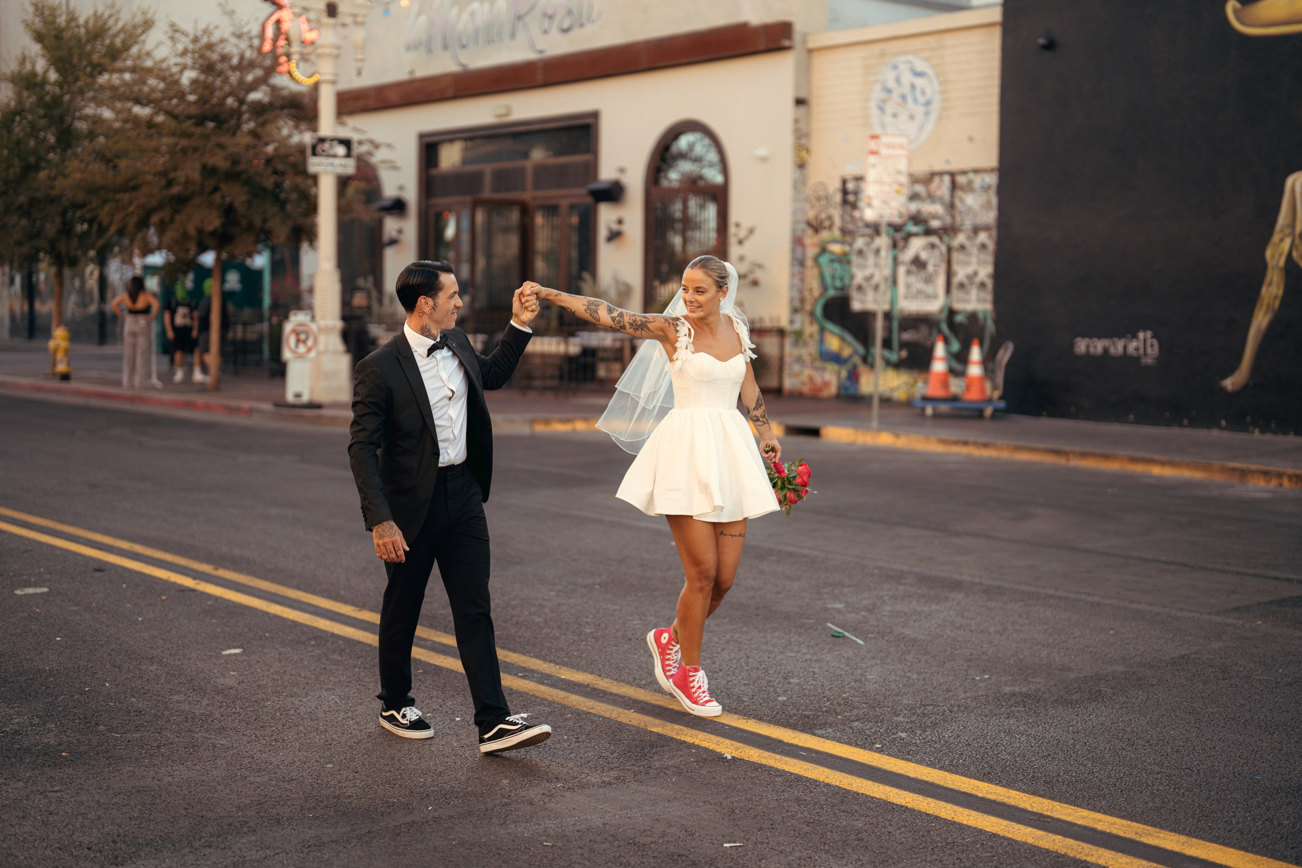 Klara&Marsel. Wedding & elopement photographer Viktoriya Kravtsov. Las Vegas