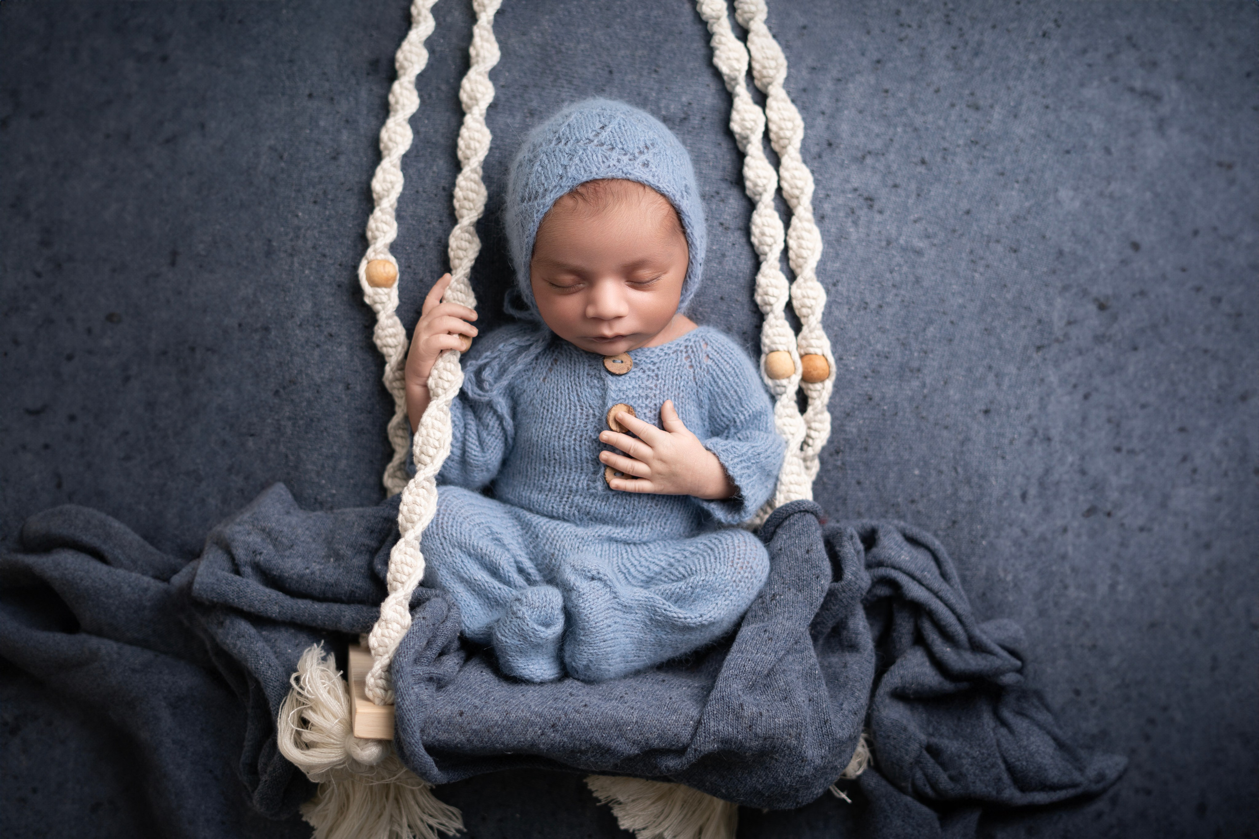 Newborn. Julia Bolgov Photography | Newborn, Family, Maternity & Milestone Photographer in Bay Area, CA