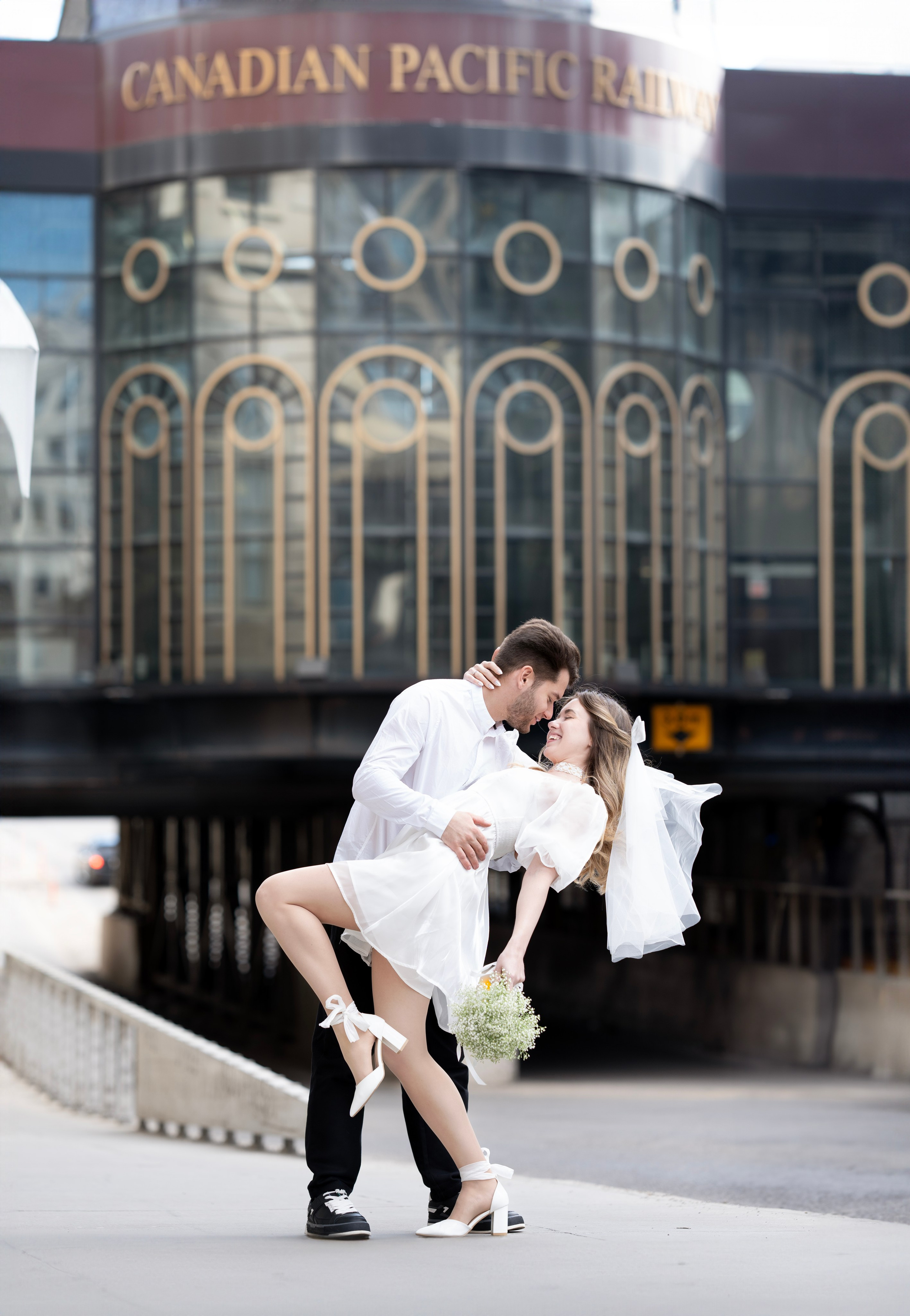 WEDDINGS. Calgary Portrait & Family and Child Photographer