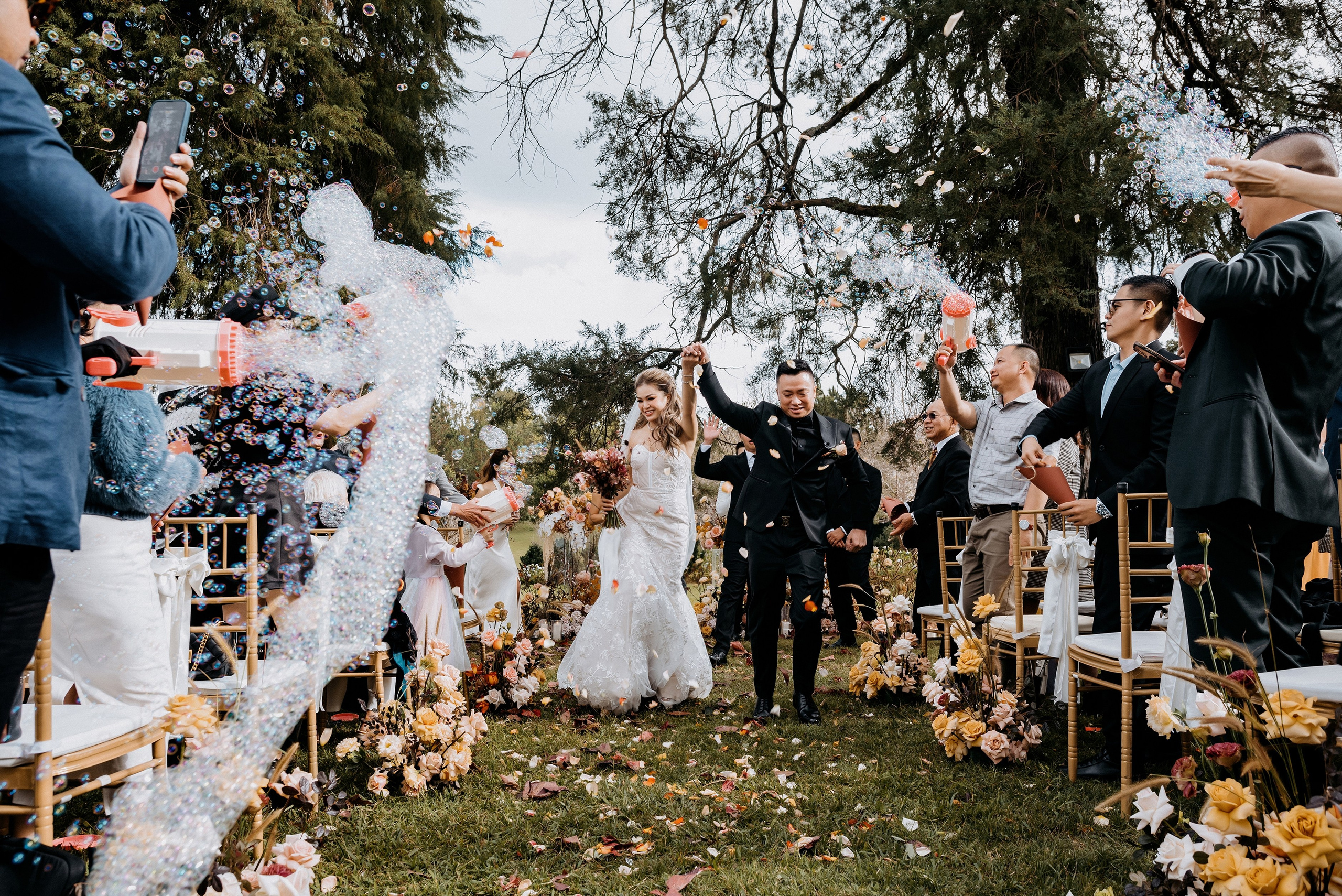 JESSE & MIMI / The Vows. Nhiếp ảnh gia đám cưới hàng đầu tại Thành Phố Hồ Chí Minh