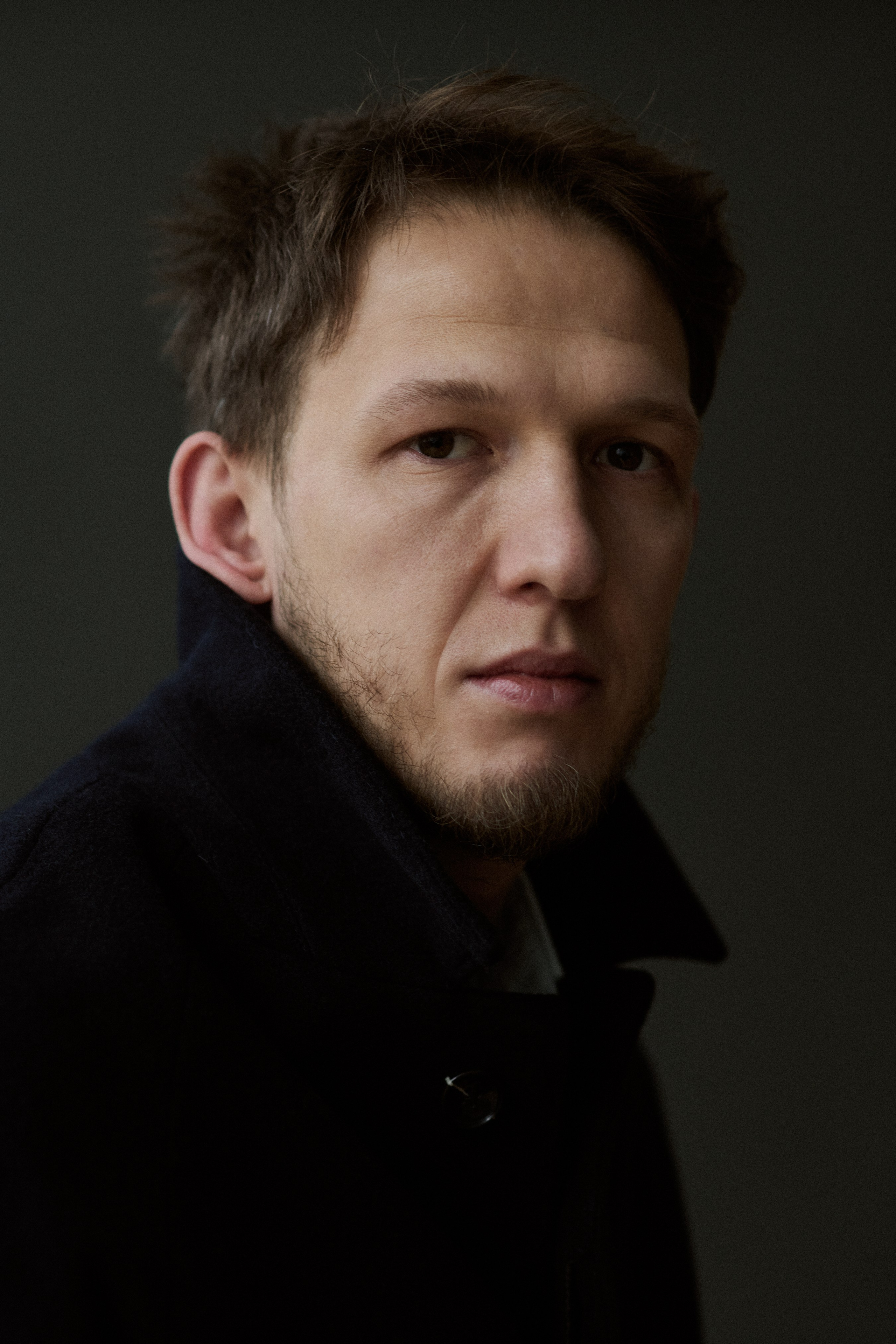 Headshots of Andrey, Game Developer. Portrait Photographer in Brussels & Amsterdam — Victoria Ushkanova