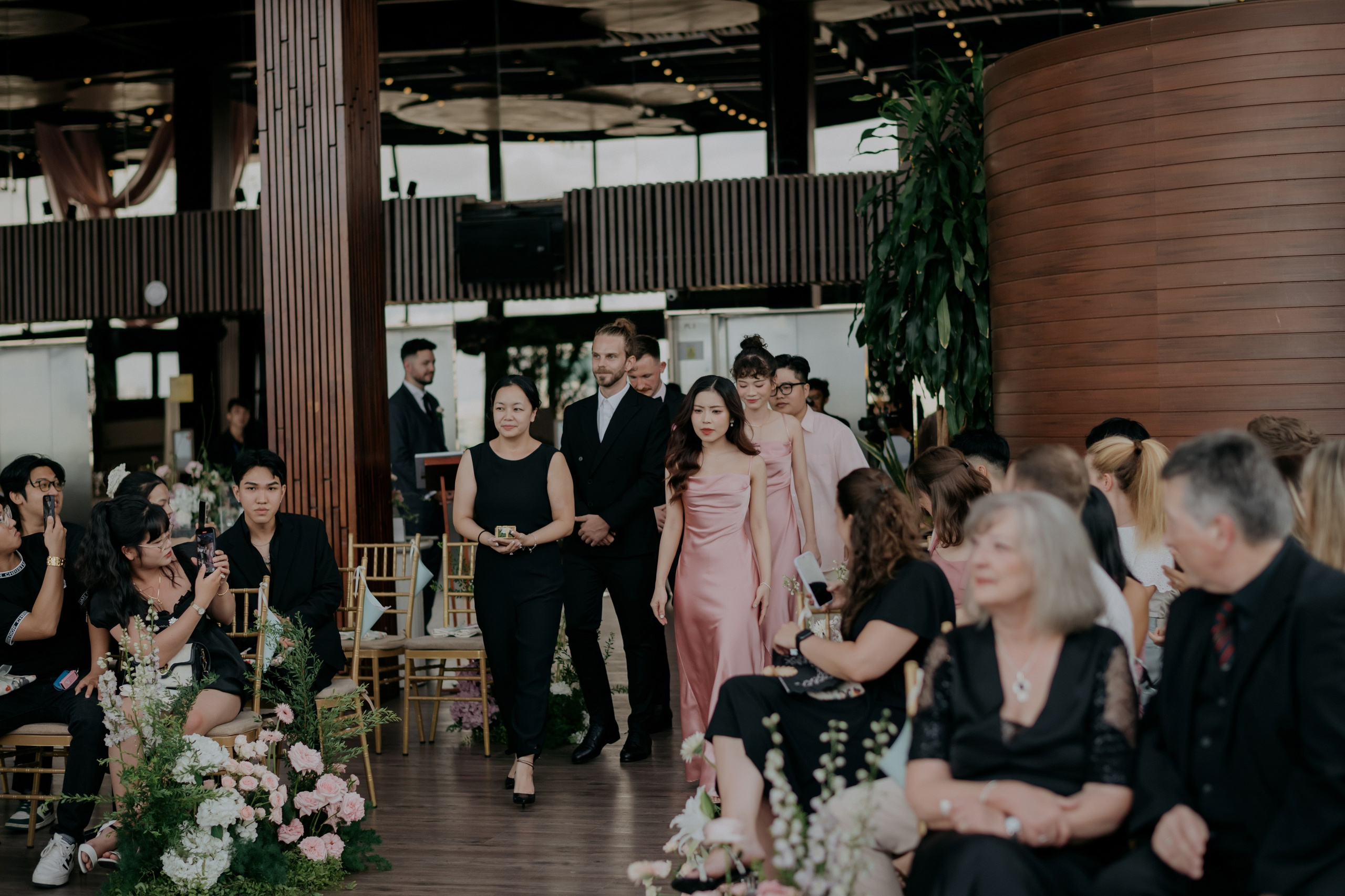 D & K / Wedding Journalism. Nhiếp ảnh gia đám cưới hàng đầu tại Thành Phố Hồ Chí Minh