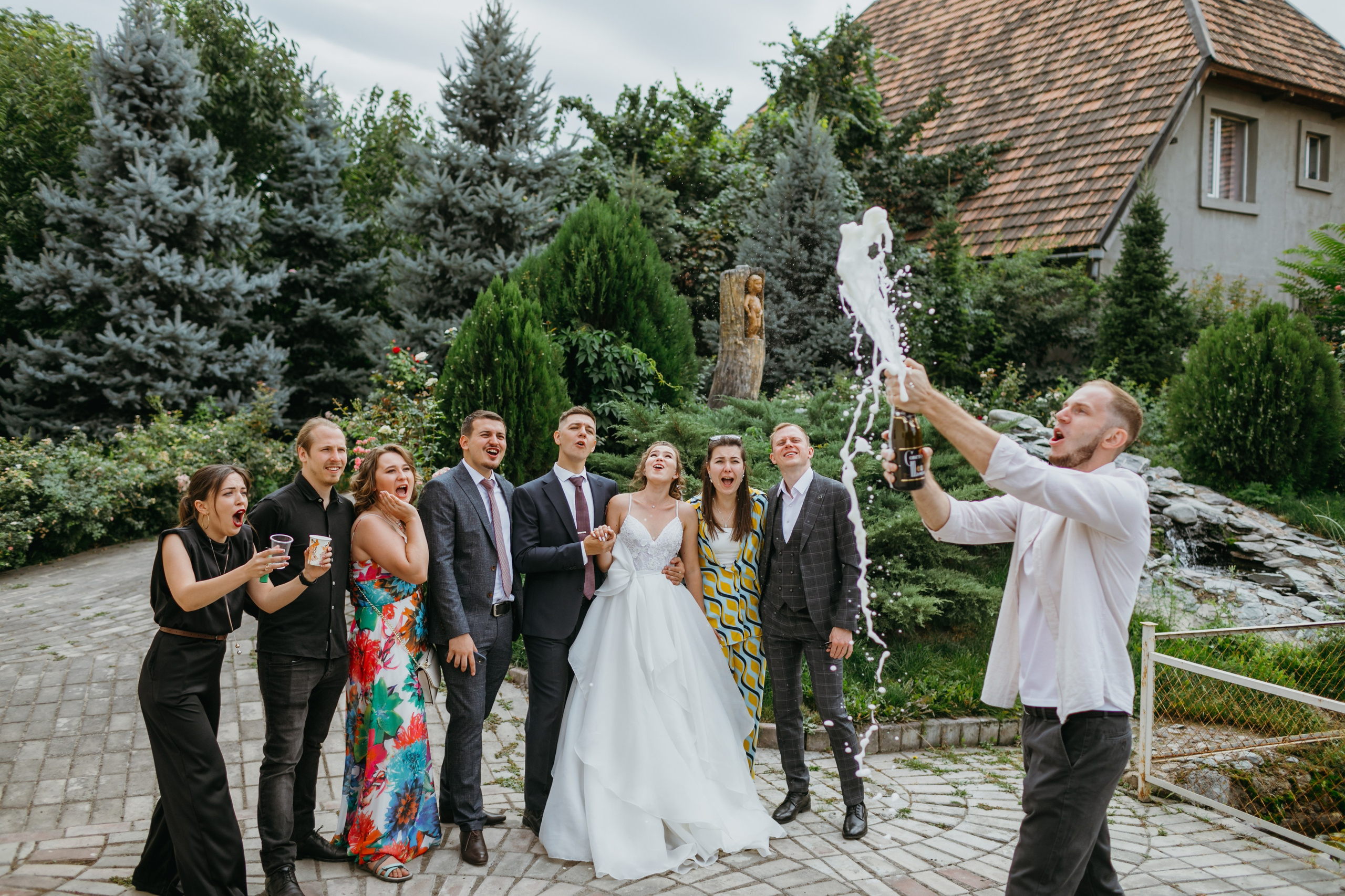 Свадебная фотоссесия для молодоженов в Бишкеке. Фотограф в Бишкеке Оксана Шувалова