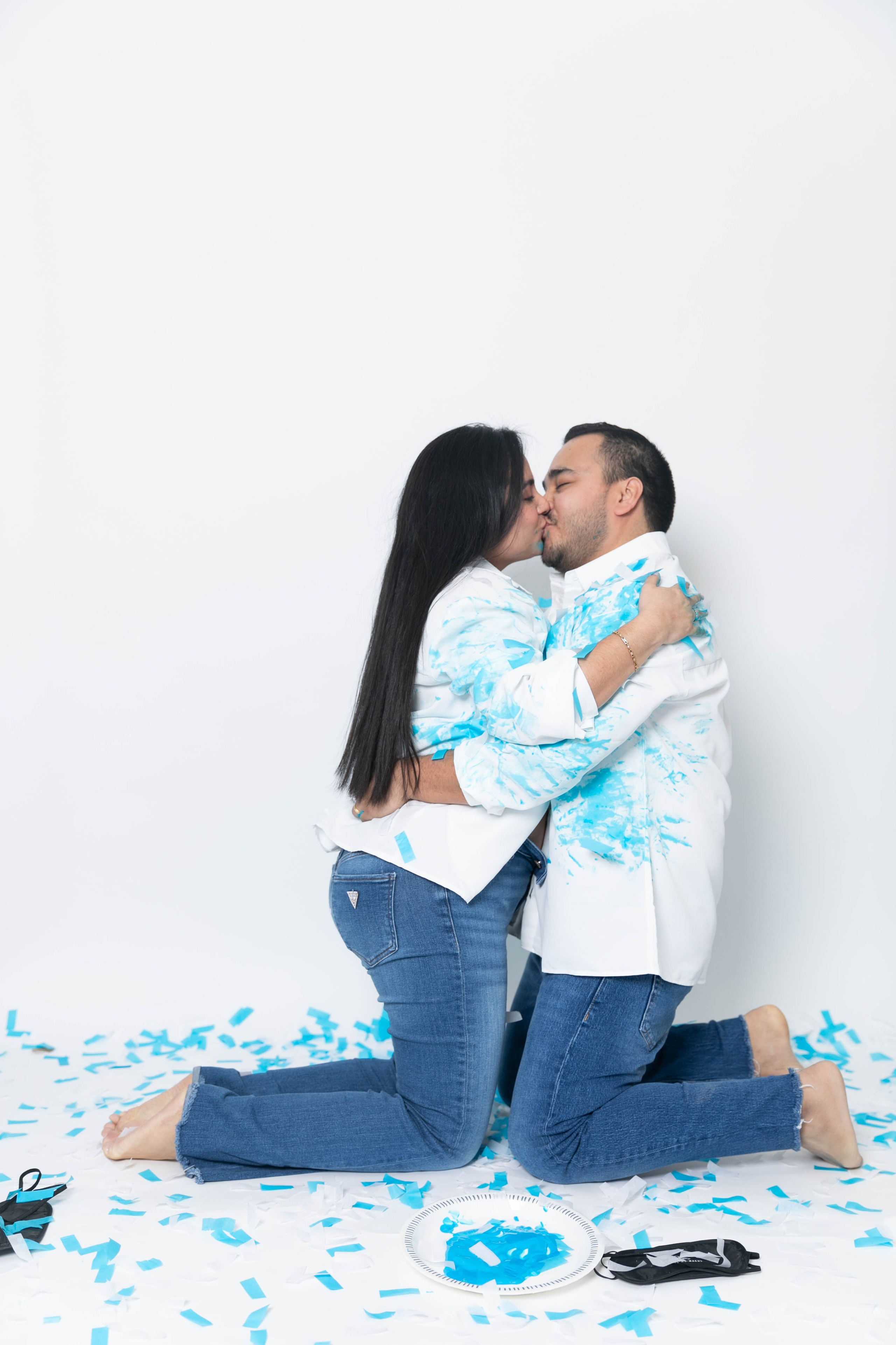 Maternity Photos — Gender Reveal. Ching Li Photography