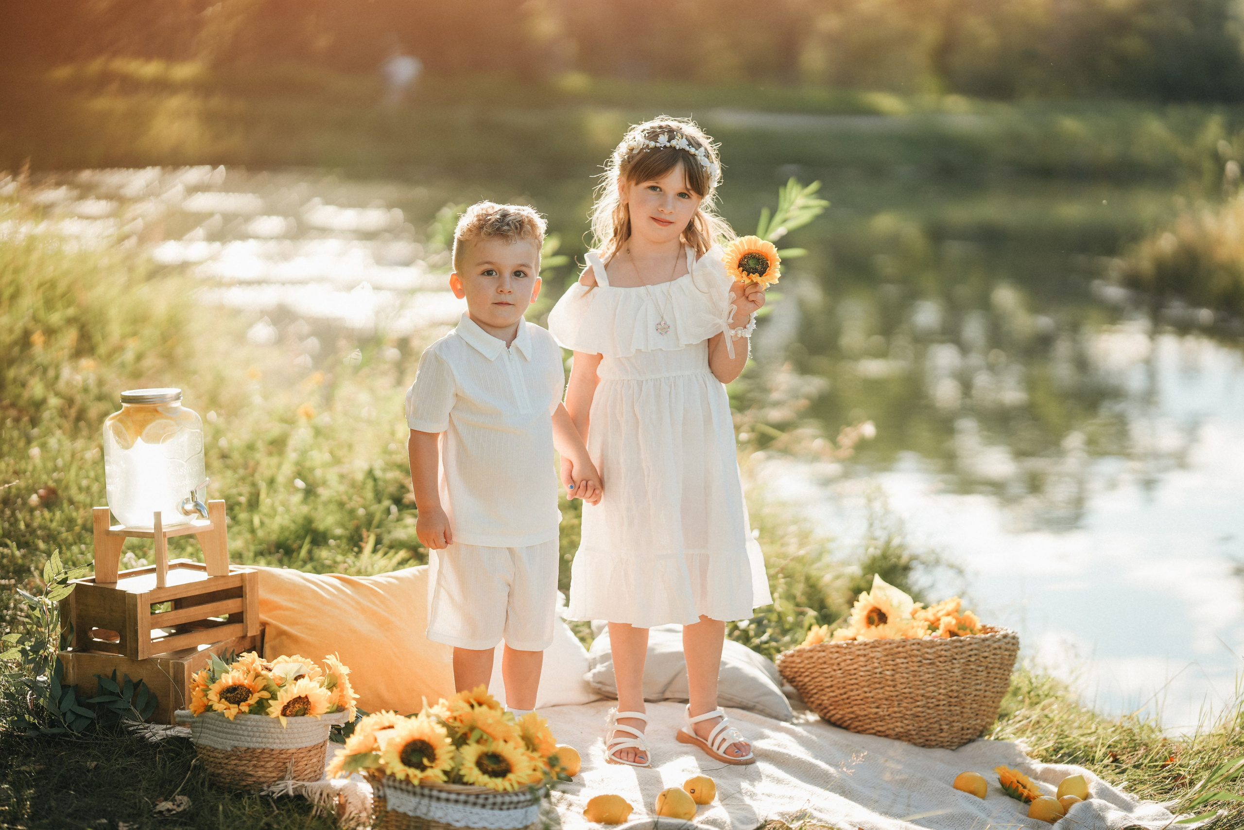 Calgary Family and Child & Wedding Photographer