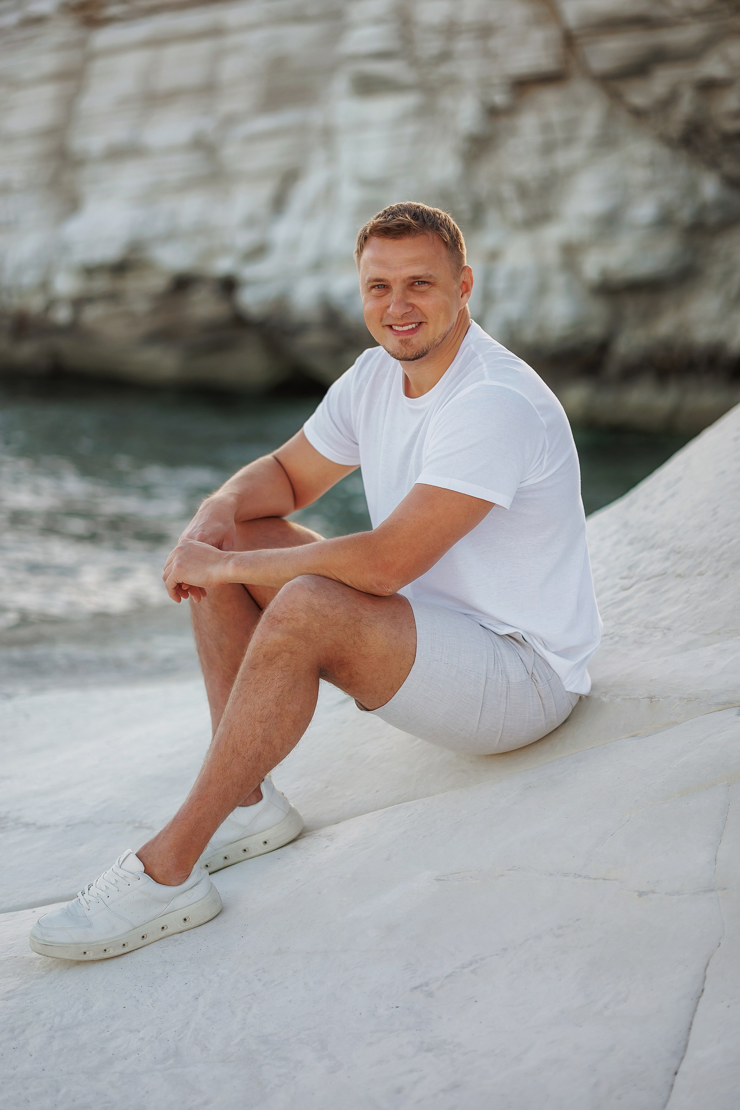 Pregnancy photoshoot. Photographer in Cyprus