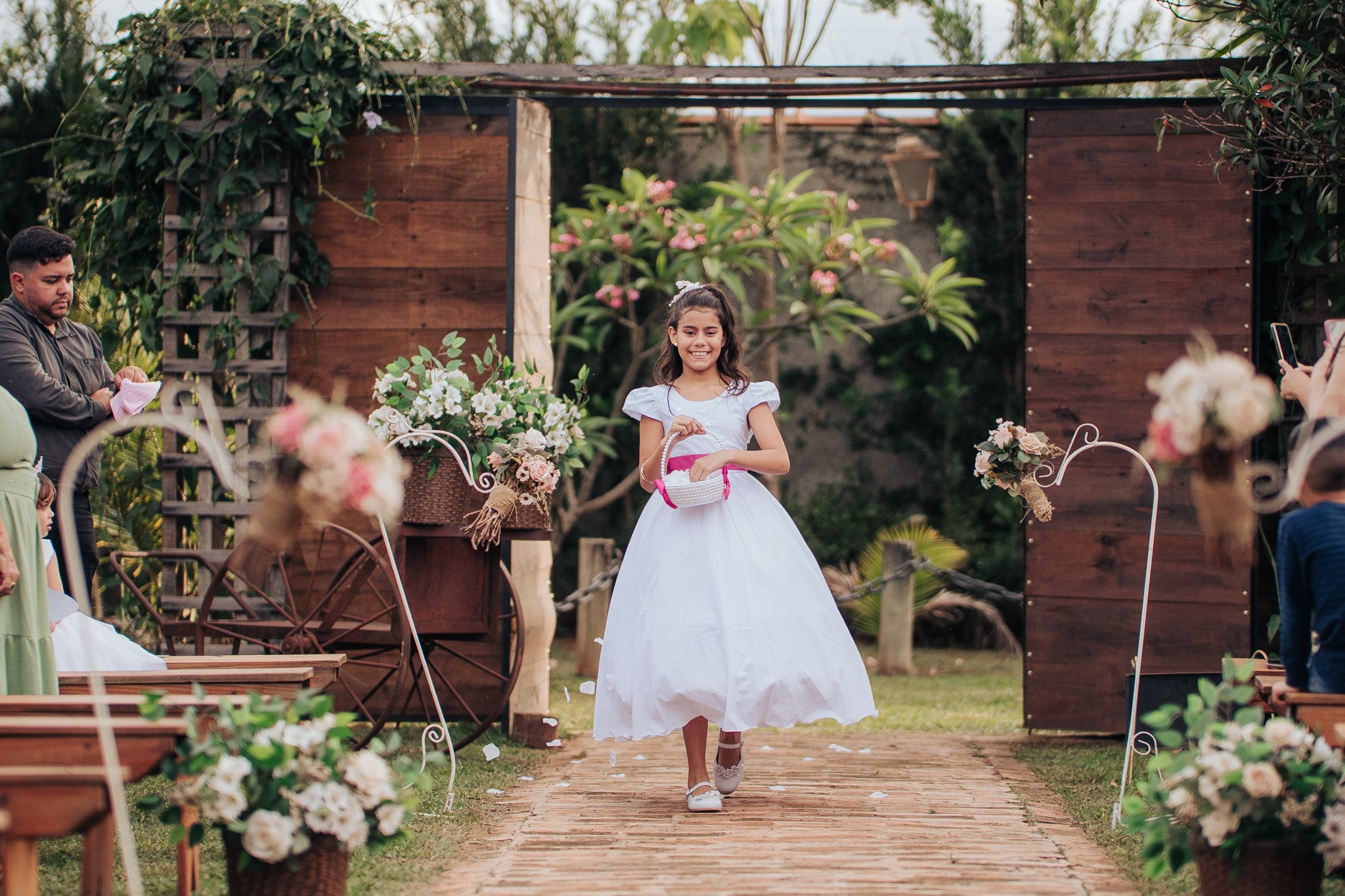 Nathallya & Antônio Marco — Vila Casali / Piratininga SP. Robson Colaço