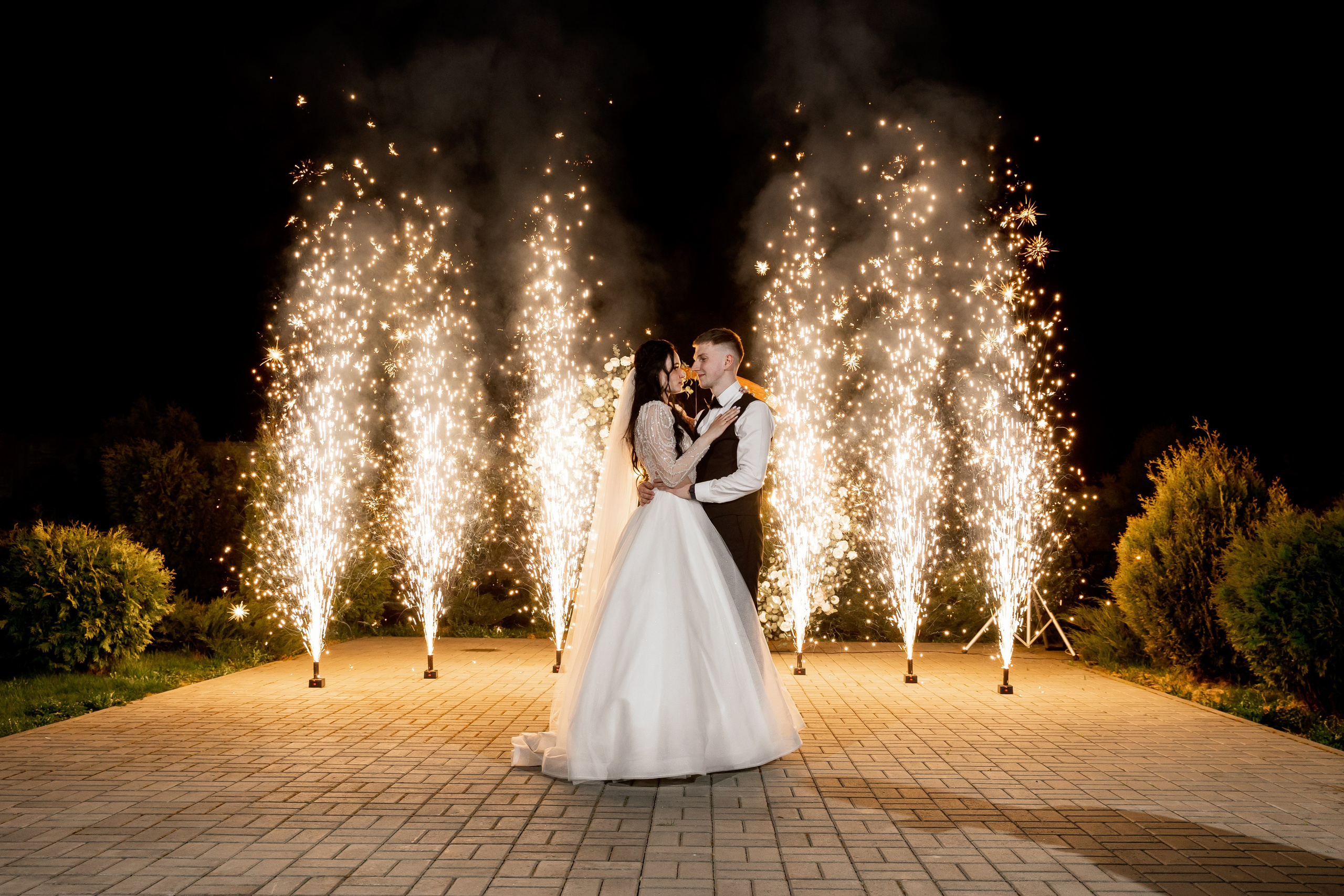 Irina Ermak Hudson Valley wedding photographer. Irina Ermak wedding photographer in New York