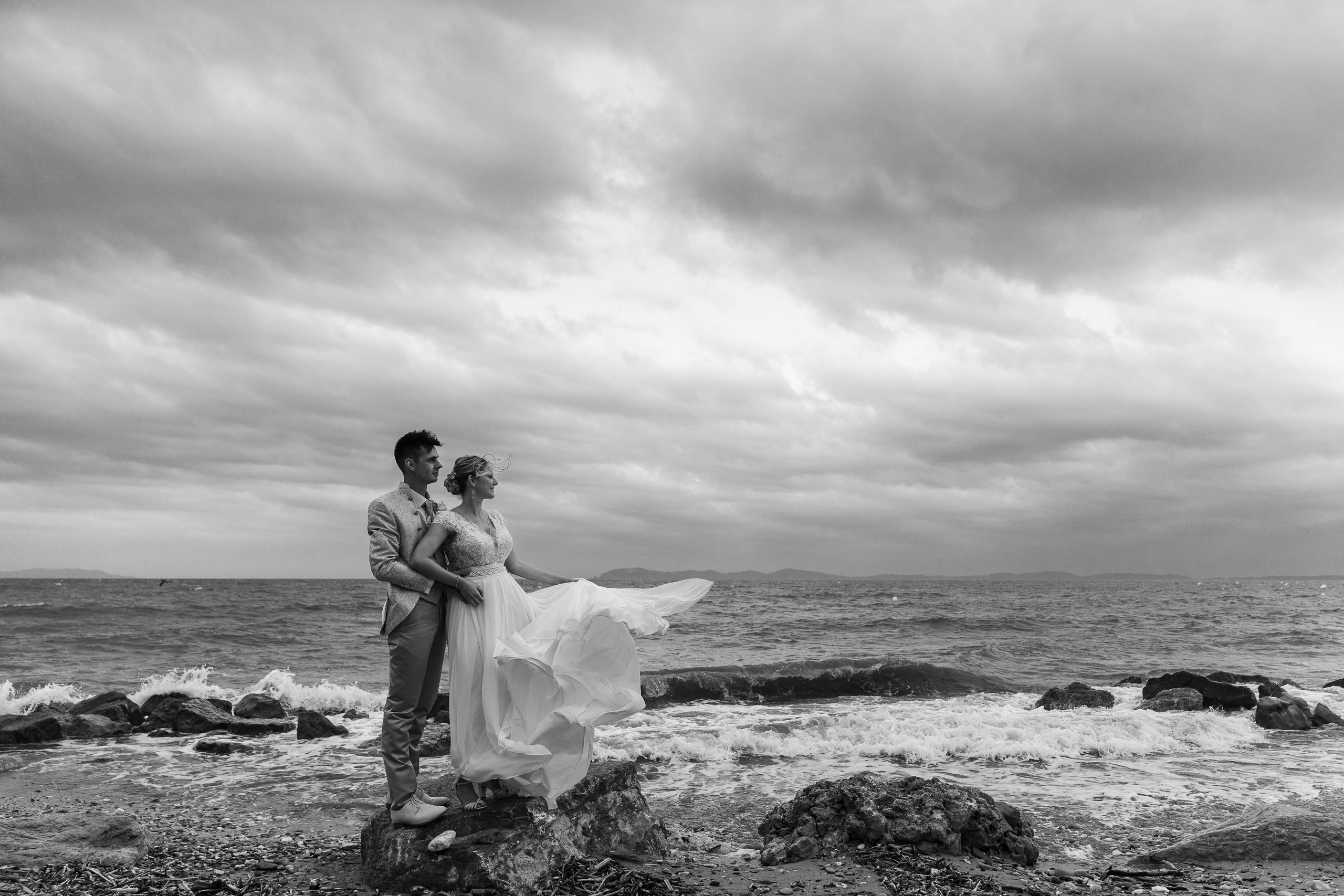 Black & White. Wedding-Family photographer, South of France–Paris, Valentina Acrement