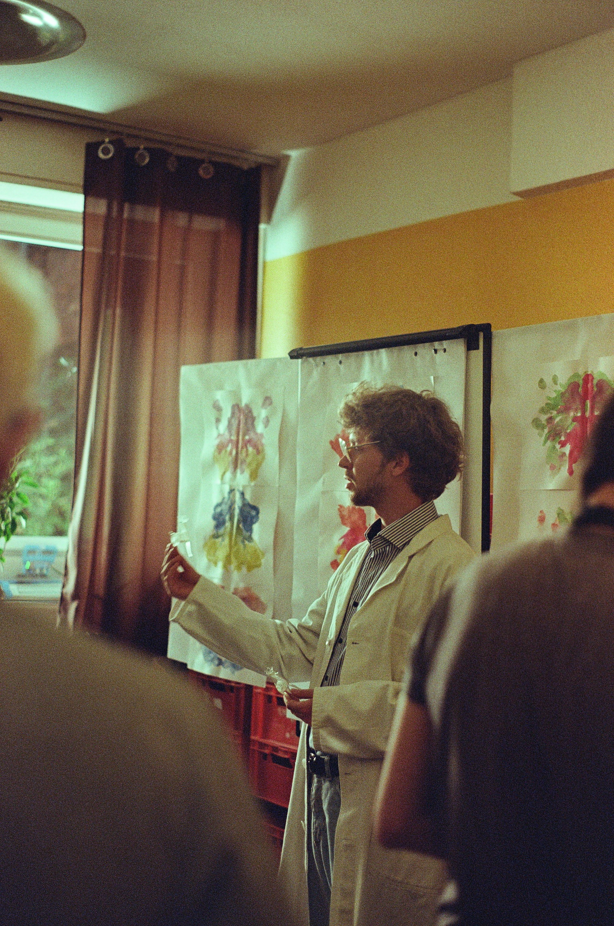 HEART OF GLASS. Versoluna