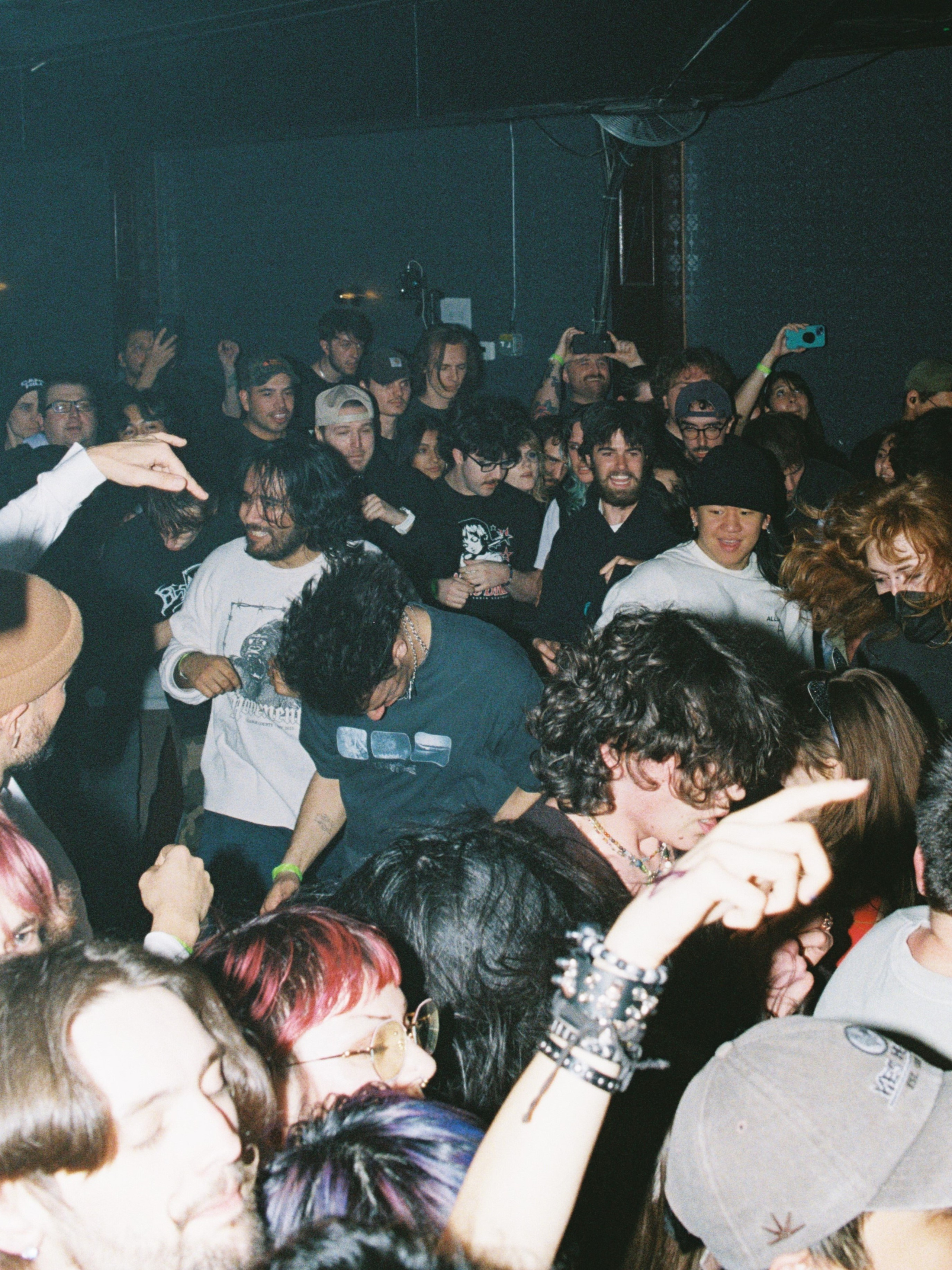 MUSIC AND EVENT. 35mm Photography by Brad Zgonena based in Chicago, IL