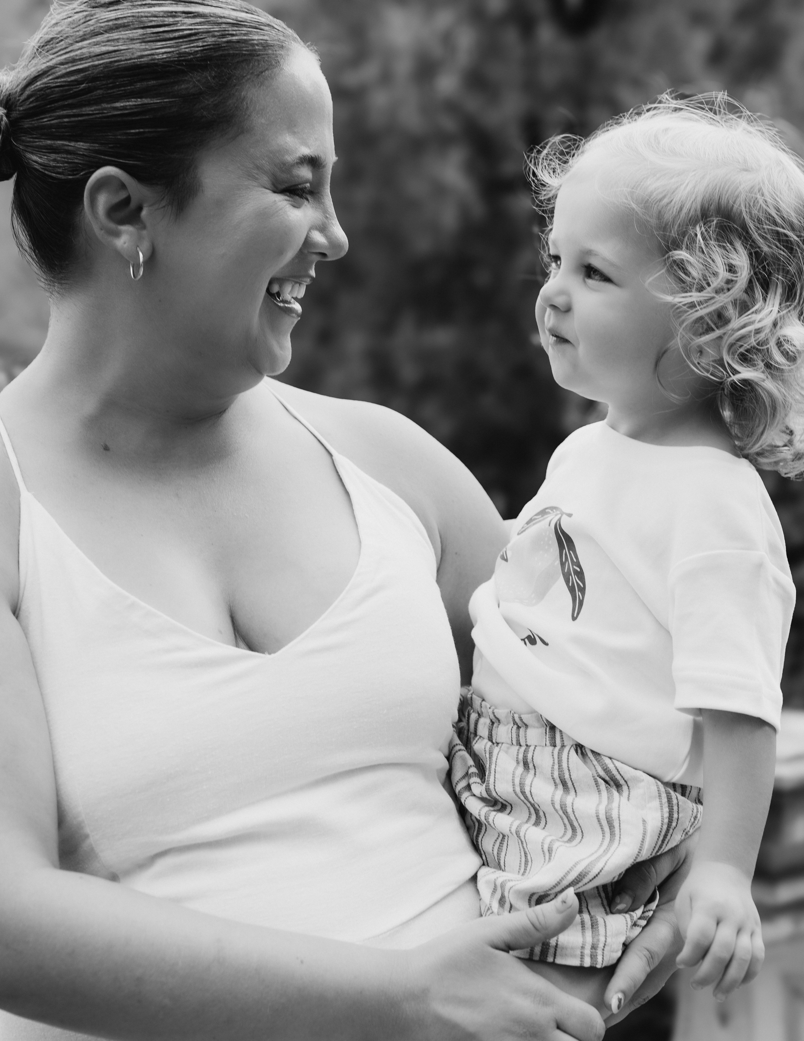 Family moments in Como Lake. PHOTOGRAPHER IN ITALY