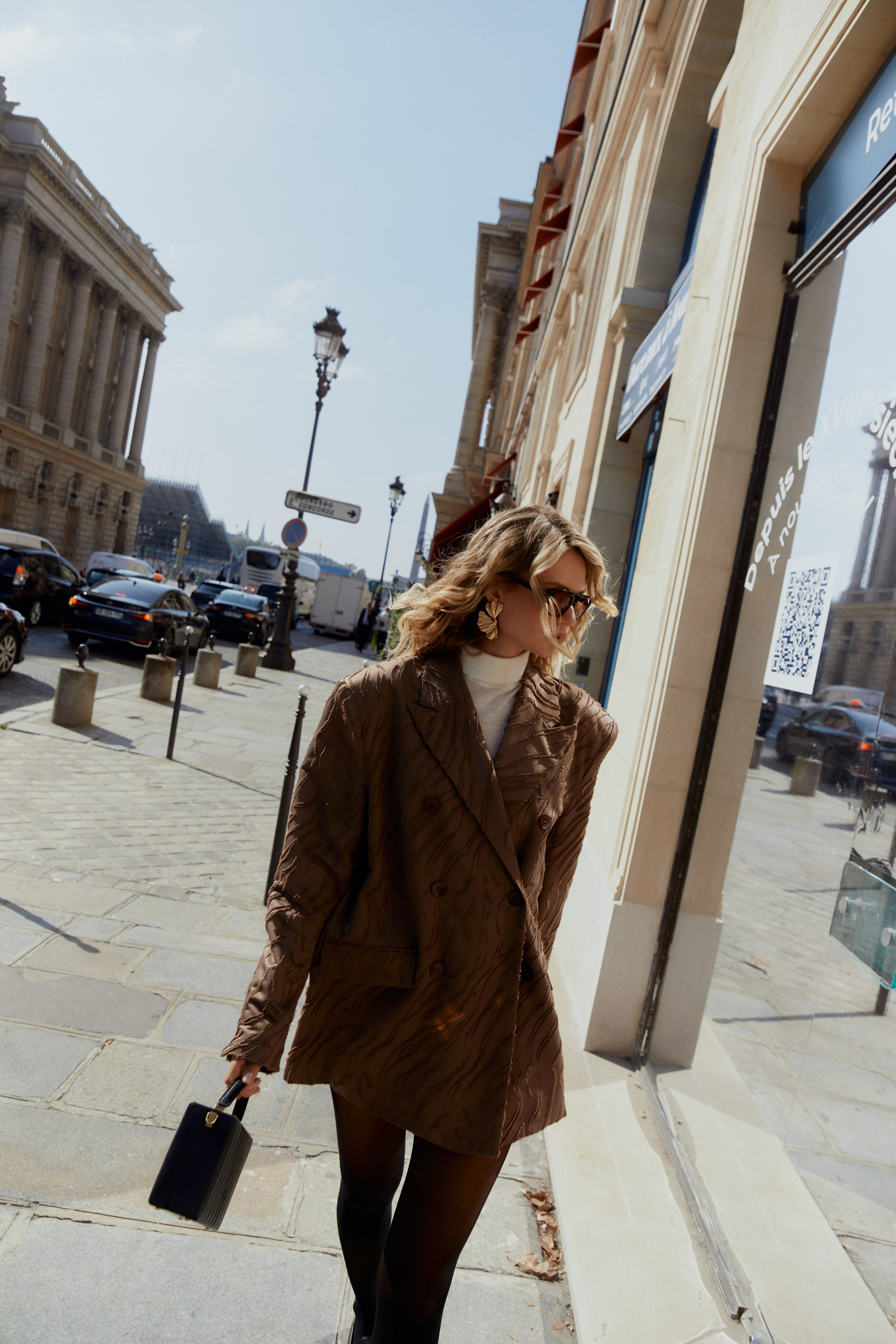 Yana. Photographer in Paris