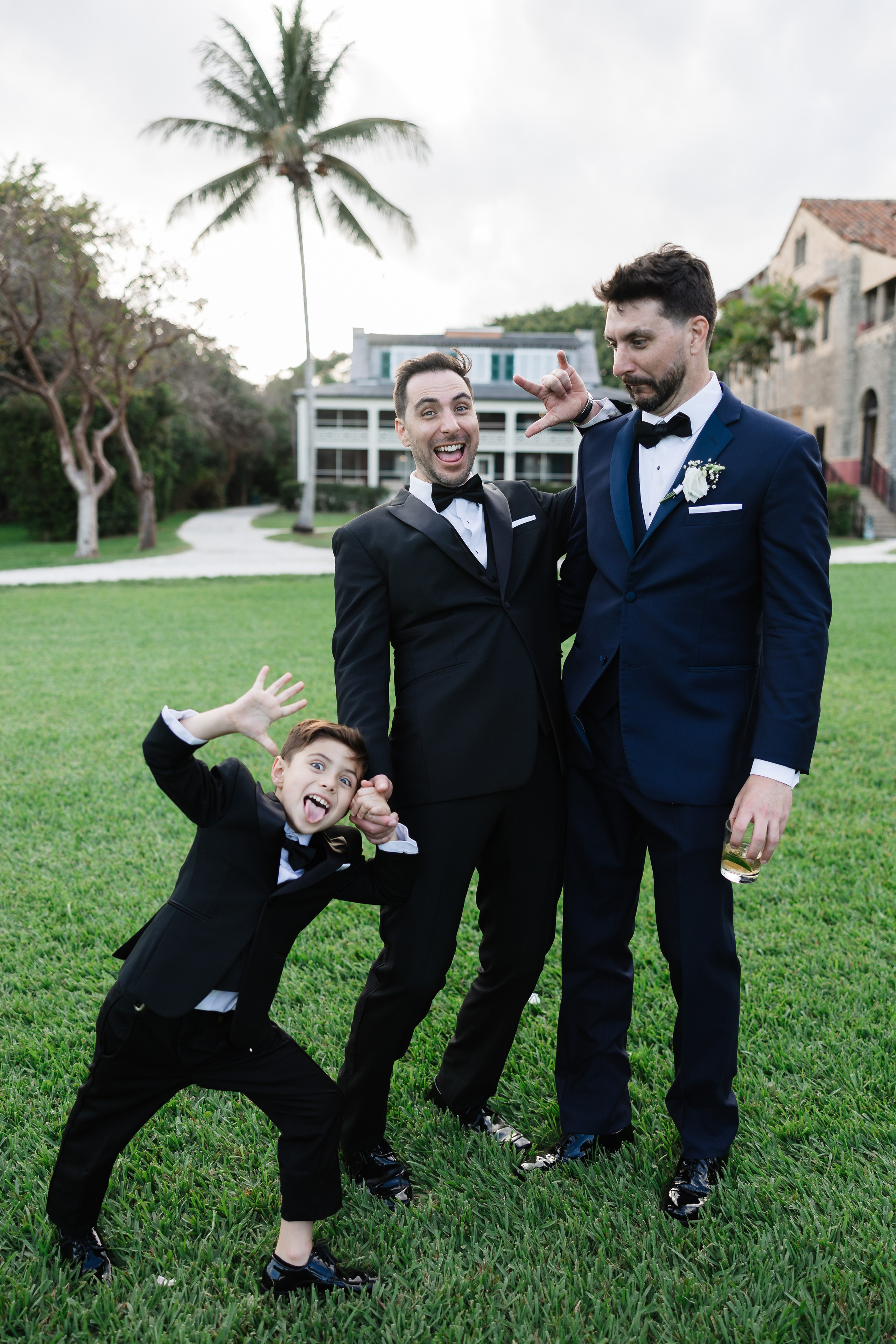 Mariella & Christopher’s Elegant Wedding at Deering Estate. YES I DO PRODUCTION — Wedding photography&videography