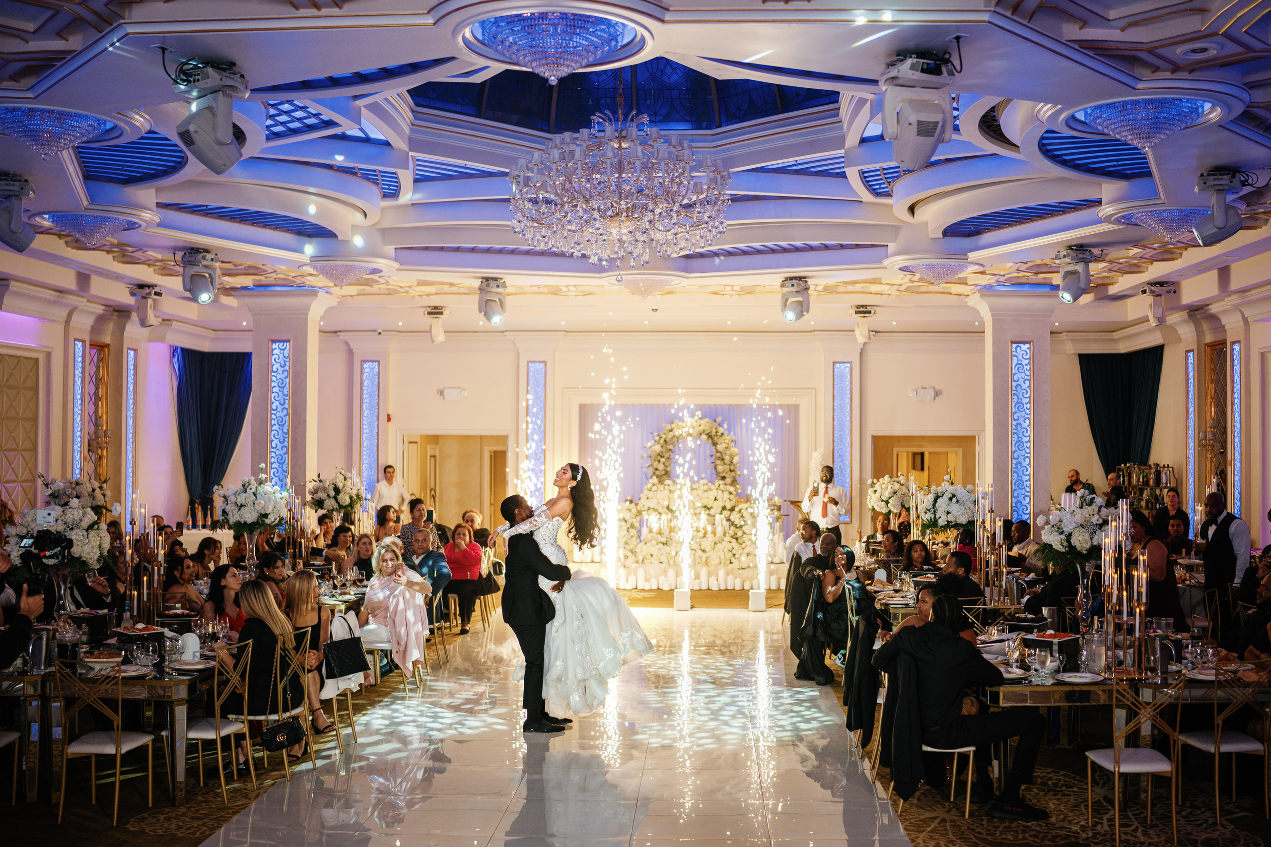 Wedding at Bella Blanca Los Angeles. Wedding Photography & Videography Team in California, Los Angeles, San Francisco, San Diego and Travel