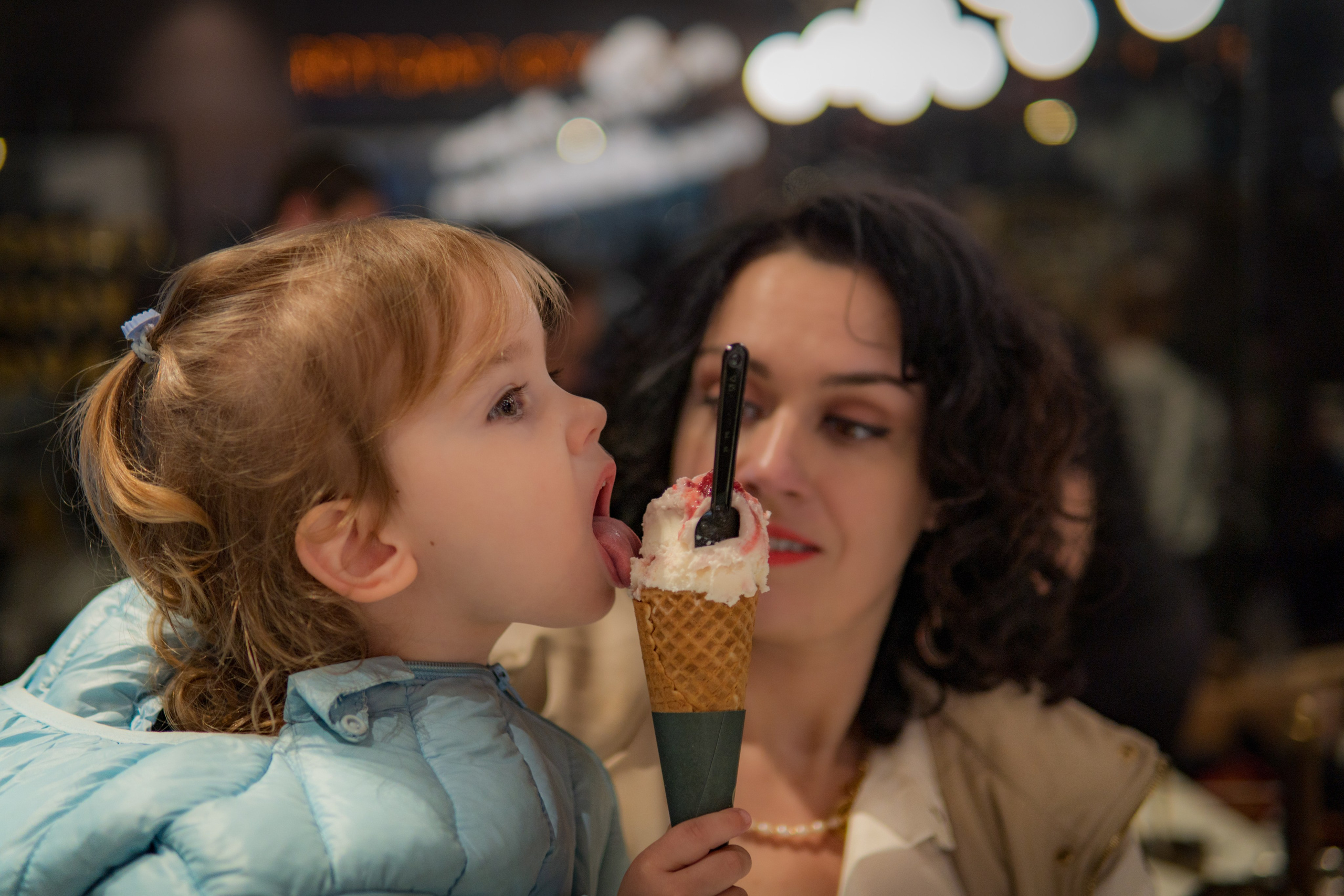 Elina and her little princess. Art and outdoor photography