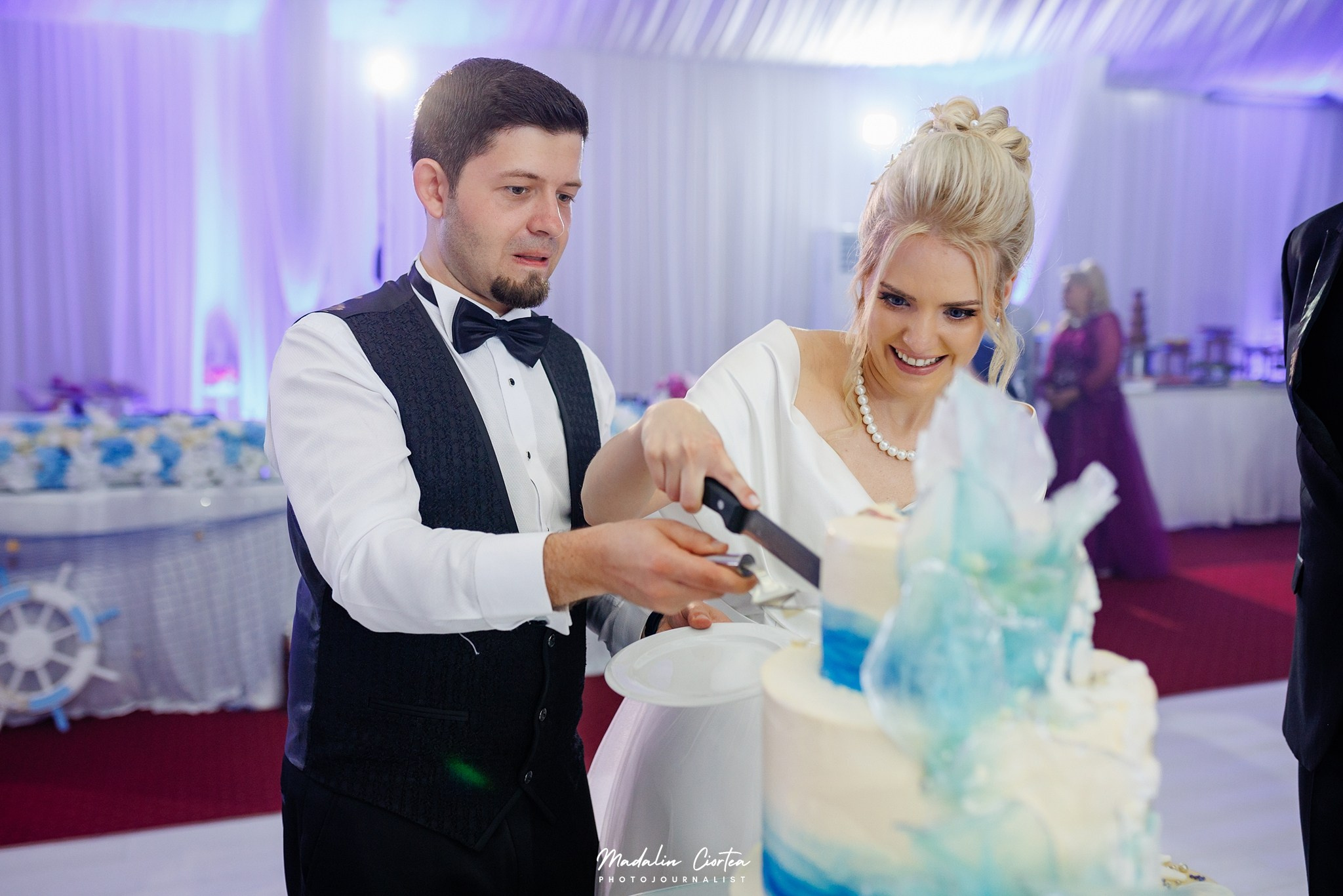 Cezara & Alex | Nuntă la Domeniile Streiului - Mercurean Evenimente | Bacia. Mădălin Ciortea - fotograf de nuntă și de familie | Dream Art Events
